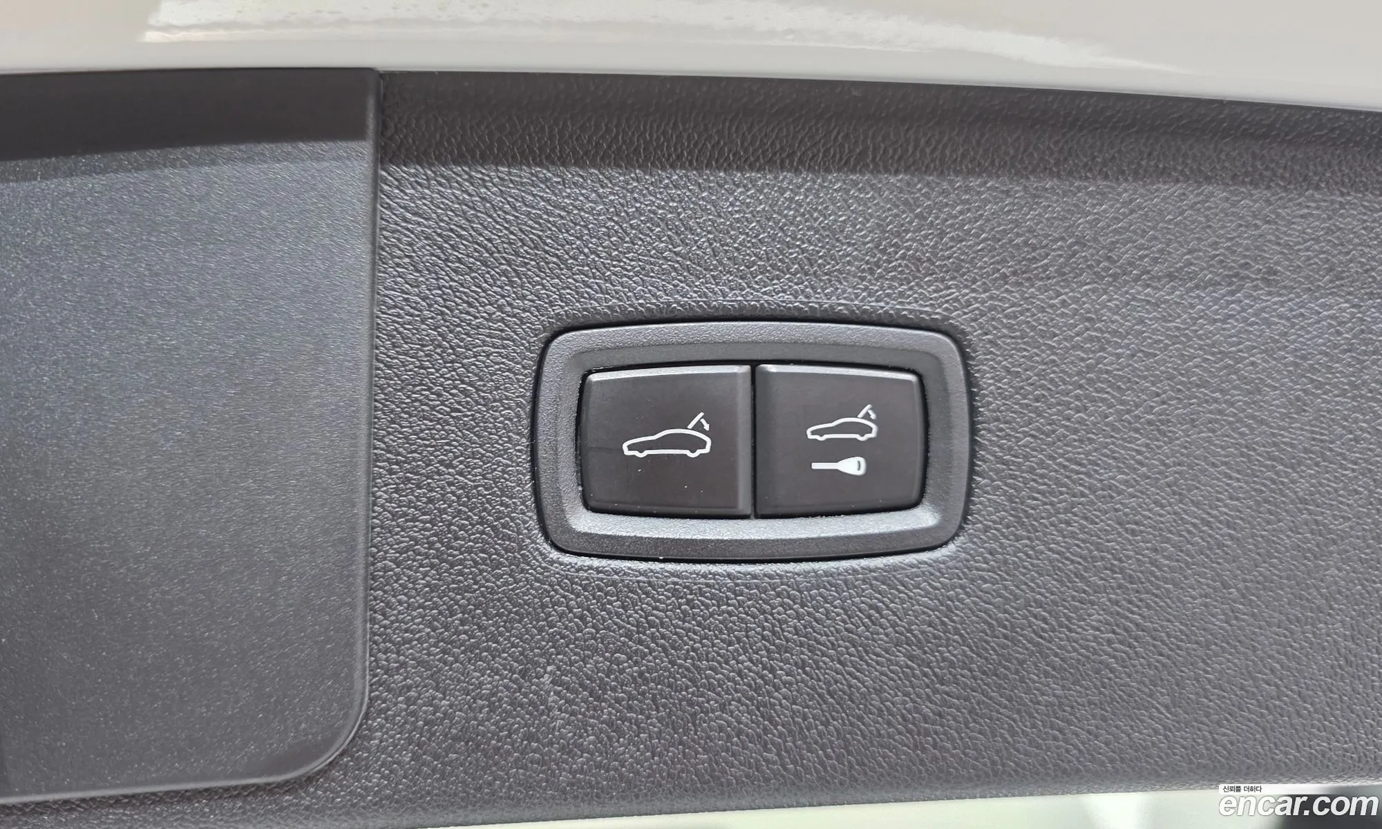 Porsche Cayenne 2019 WP1AA29Y6KDA17353 — 19