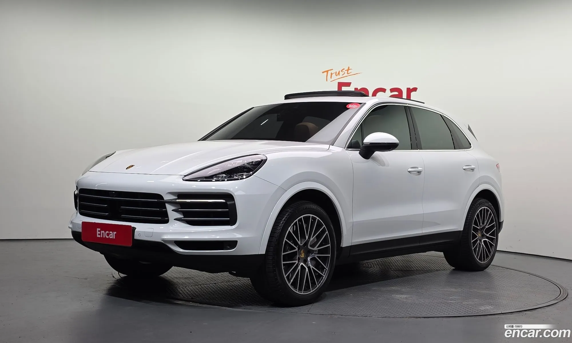 Porsche Cayenne 2019 WP1AA29Y6KDA17353 — 29