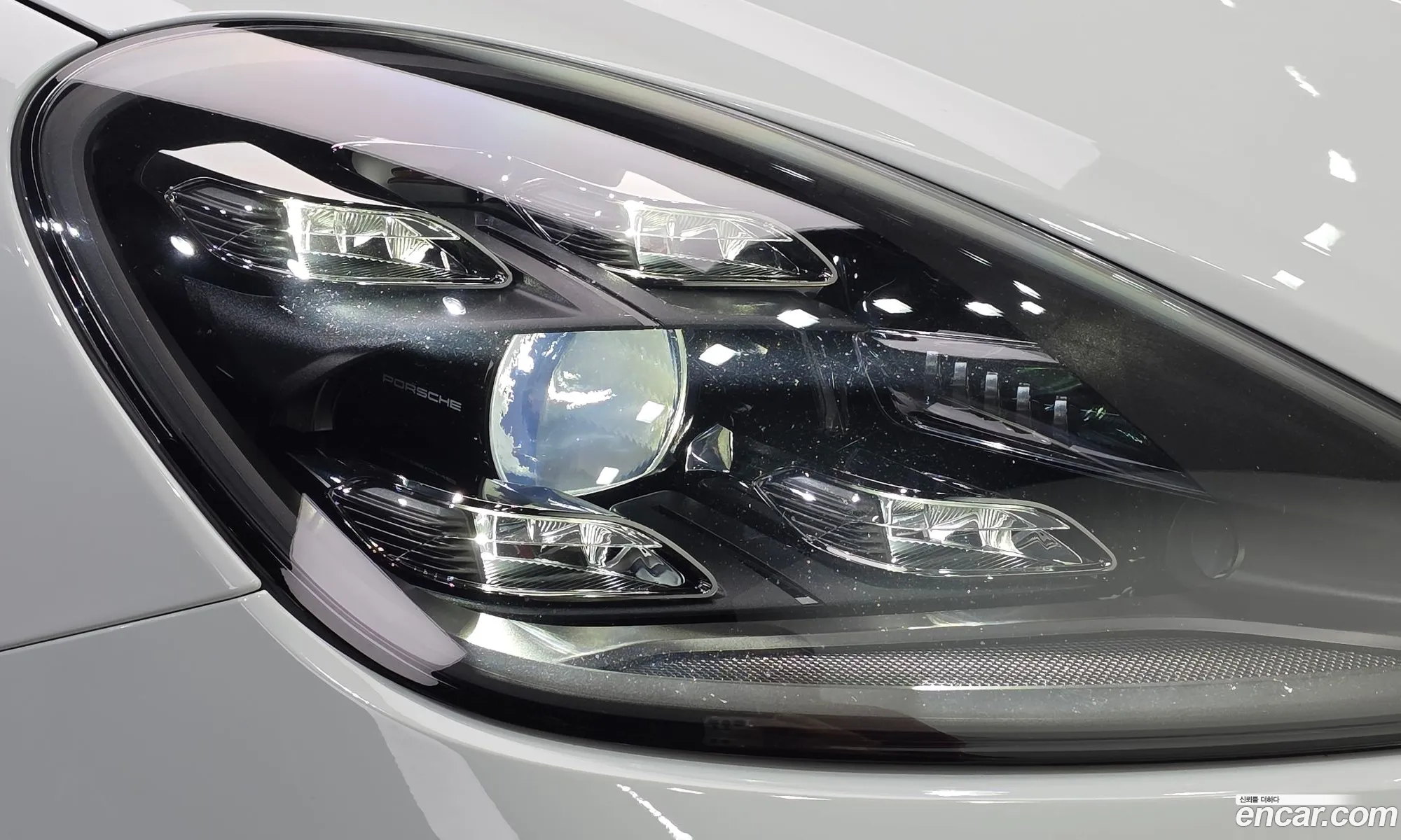 Porsche Cayenne 2019 WP1AA29Y6KDA17353 — 6