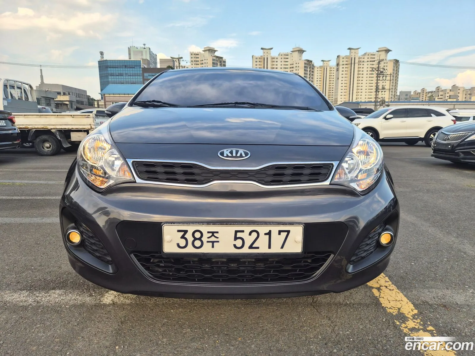 Kia Pride 2013 — 3