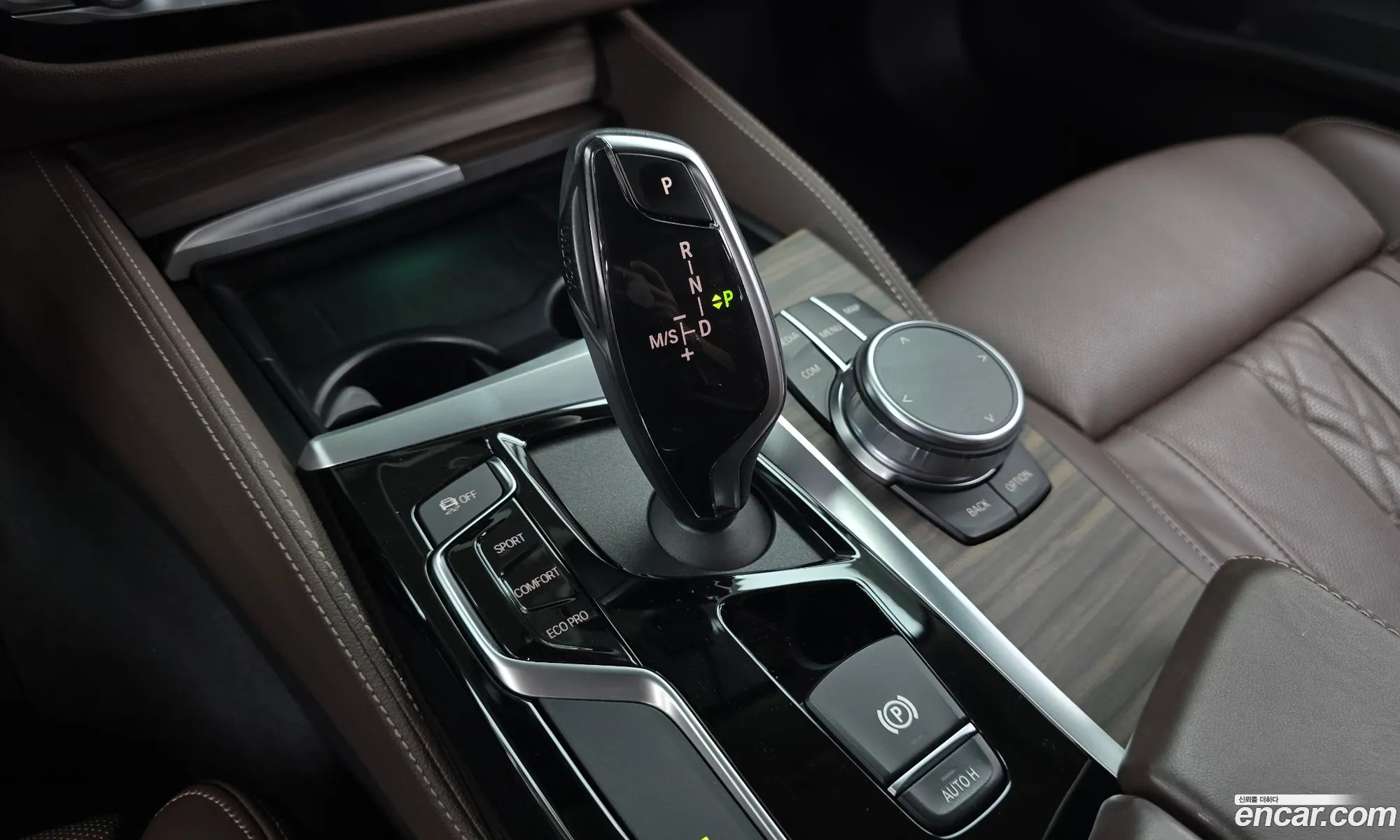 BMW 5 Series 2019 WBAJR5105LCD17748 — 30