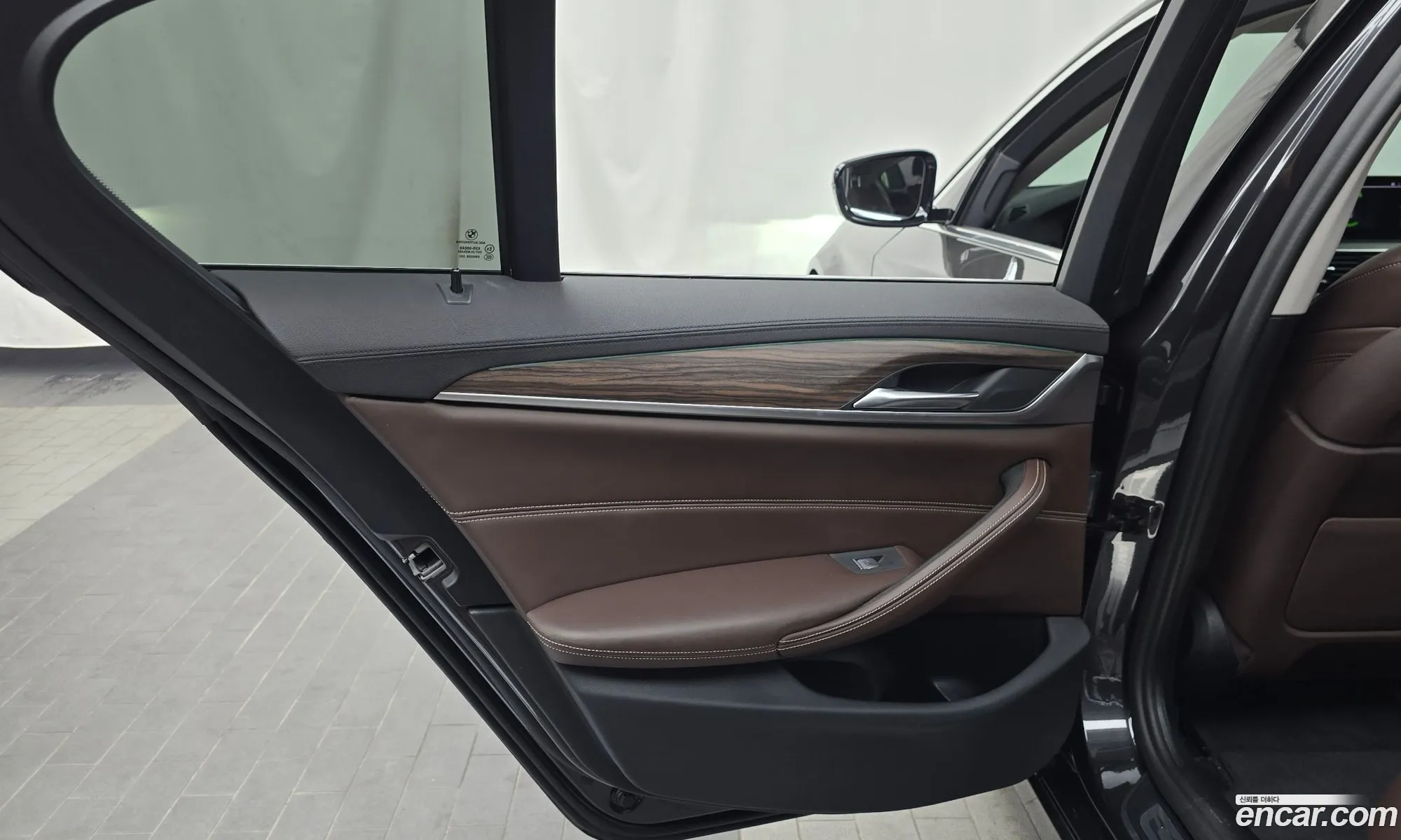 BMW 5 Series 2019 WBAJR5105LCD17748 — 20