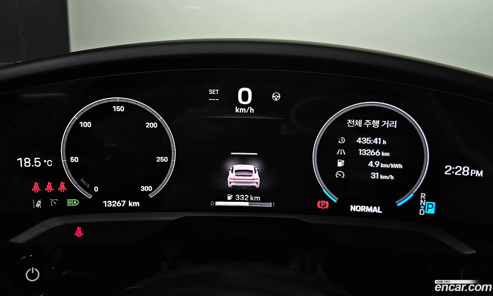 Porsche Taycan 2024 — 9