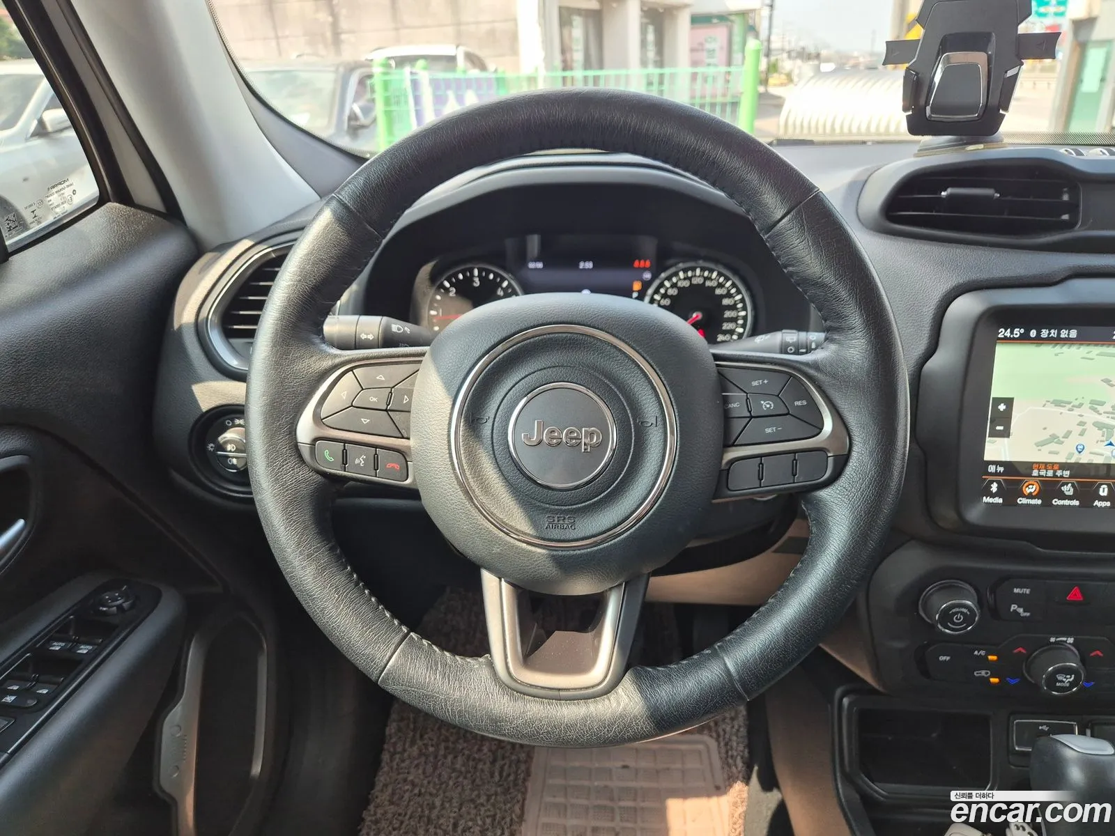 Jeep Renegade 2020 — 5