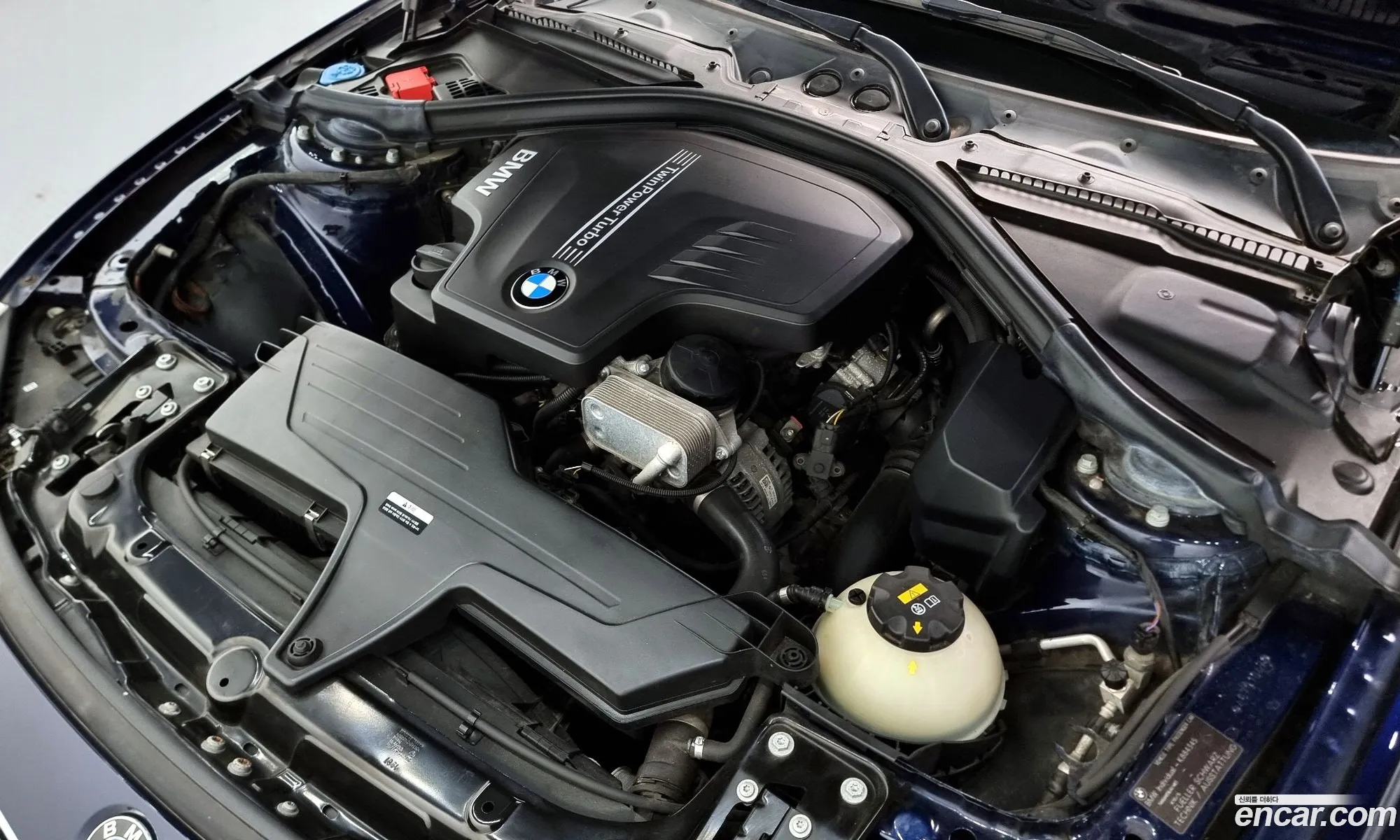 BMW 3 Series 2017 WBA8A9105JK884345 — 18