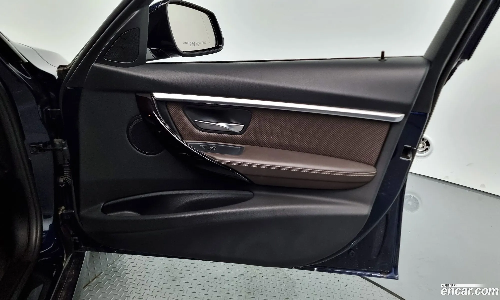 BMW 3 Series 2017 WBA8A9105JK884345 — 8