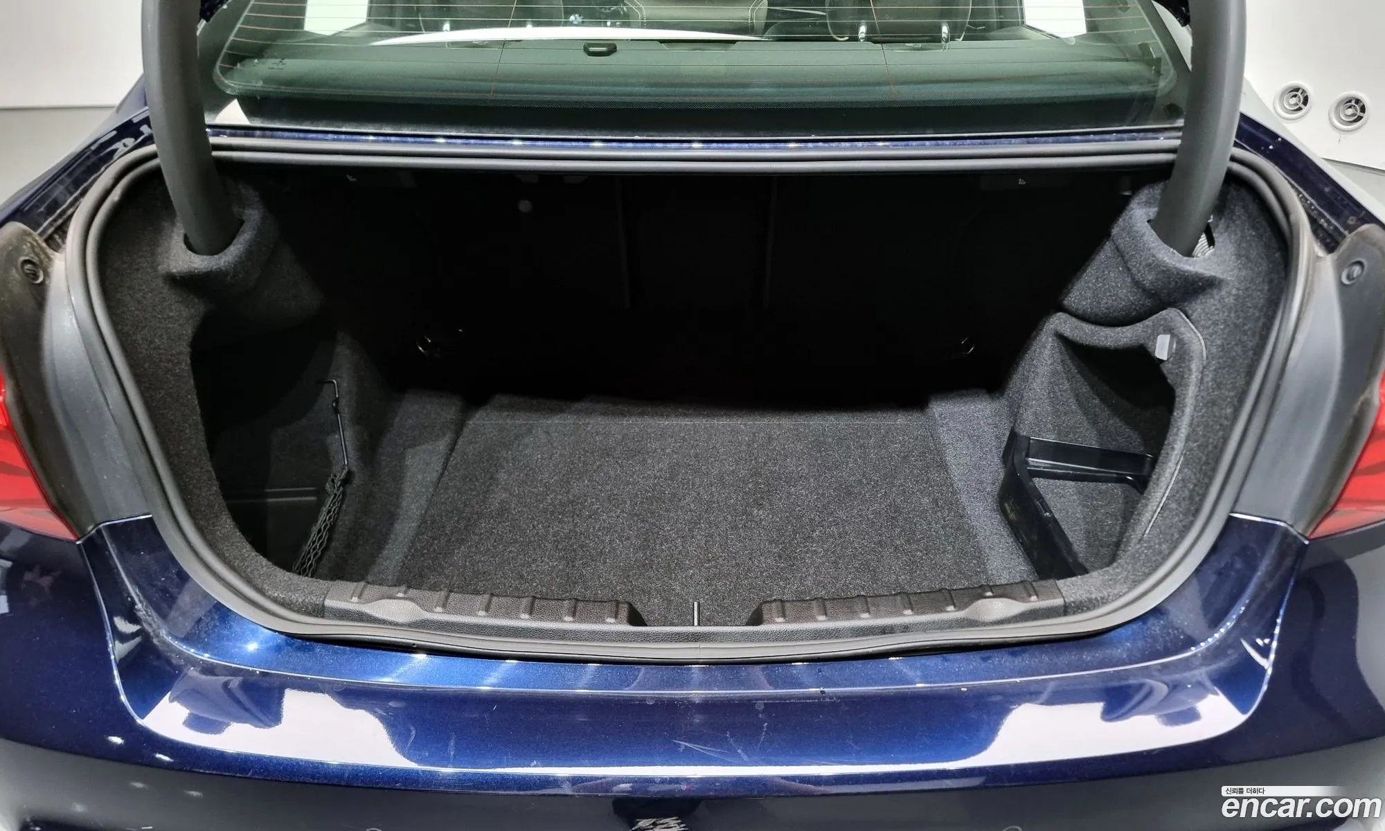 BMW 3 Series 2017 WBA8A9105JK884345 — 10