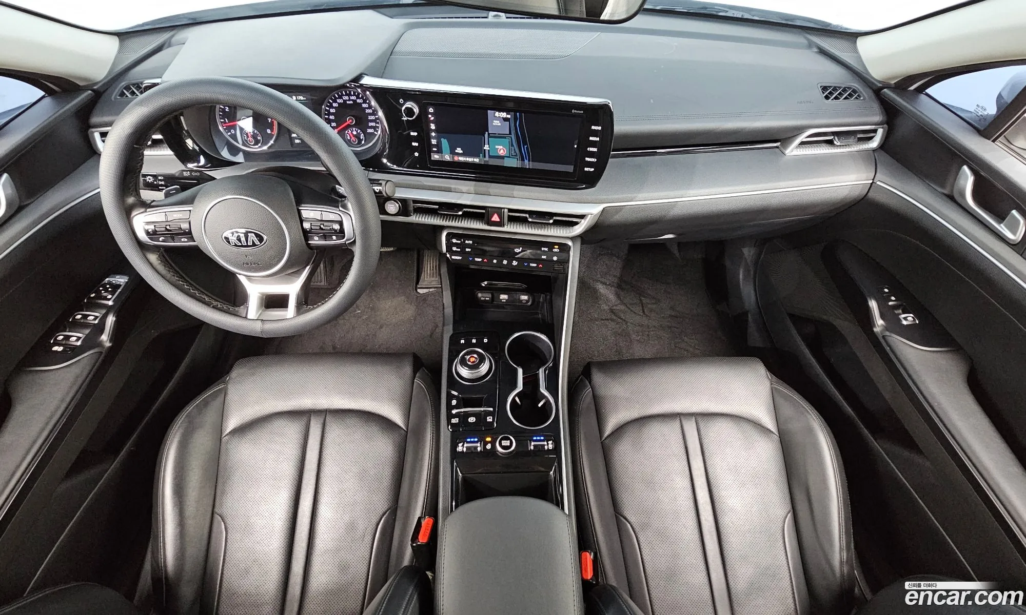 Kia K5 2021 — 3