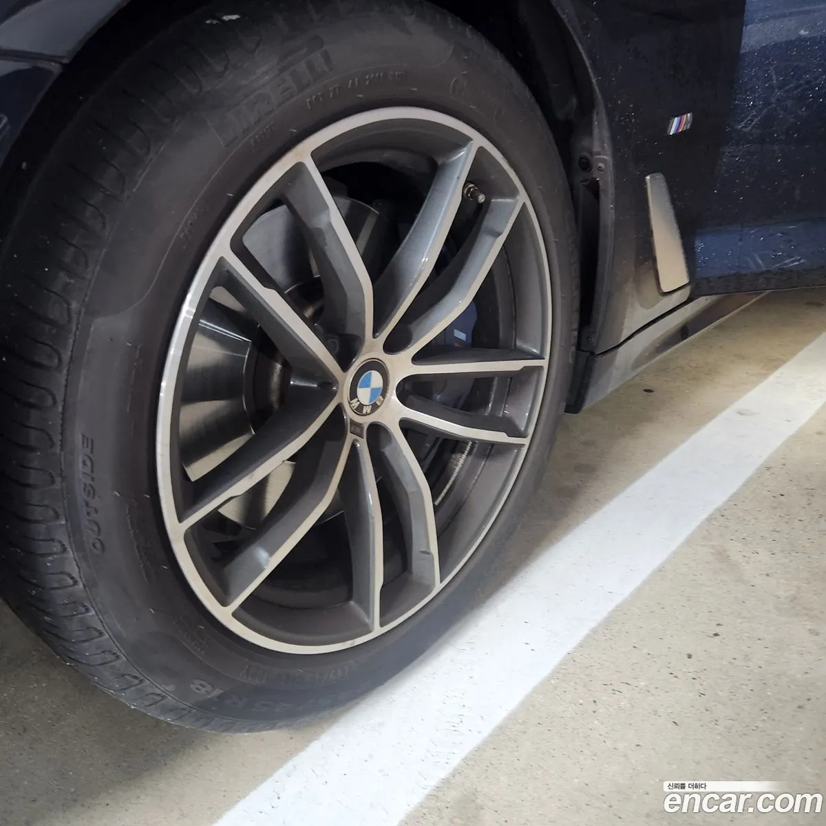 BMW 5 Series 2023 — 8