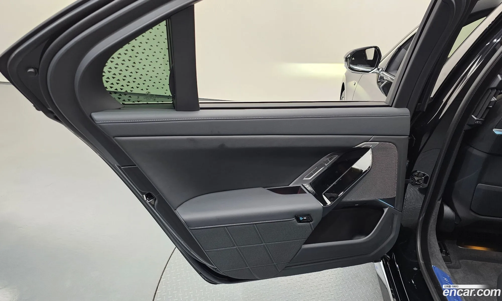 BMW 7 Series 2025 — 26
