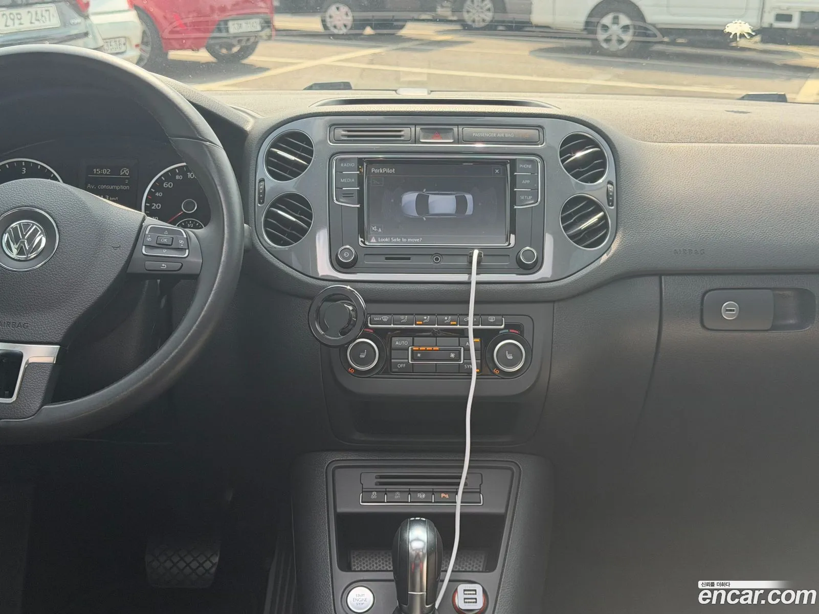 Volkswagen Tiguan 2013 — 17