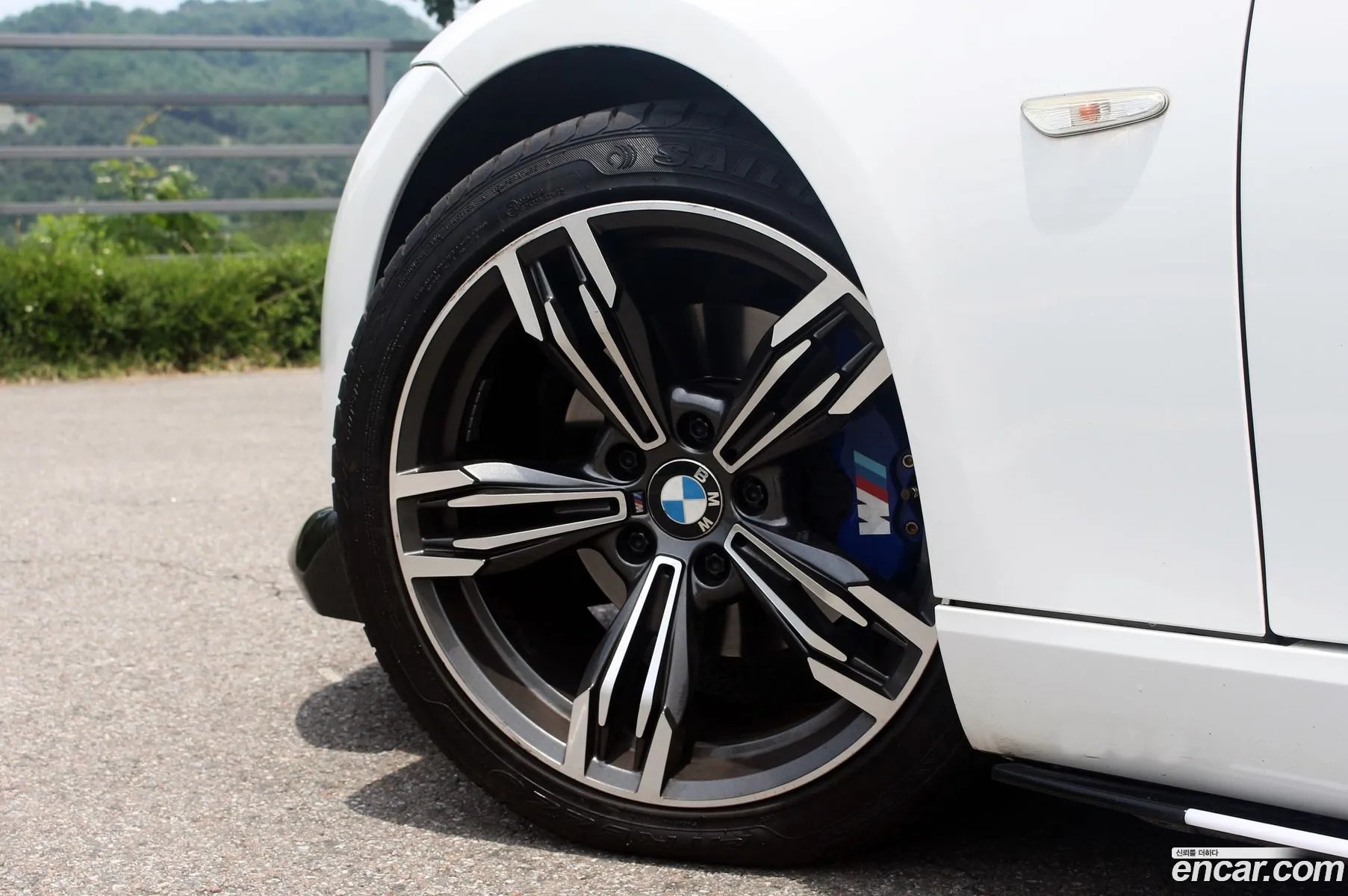 BMW 3 Series 2009 — 9