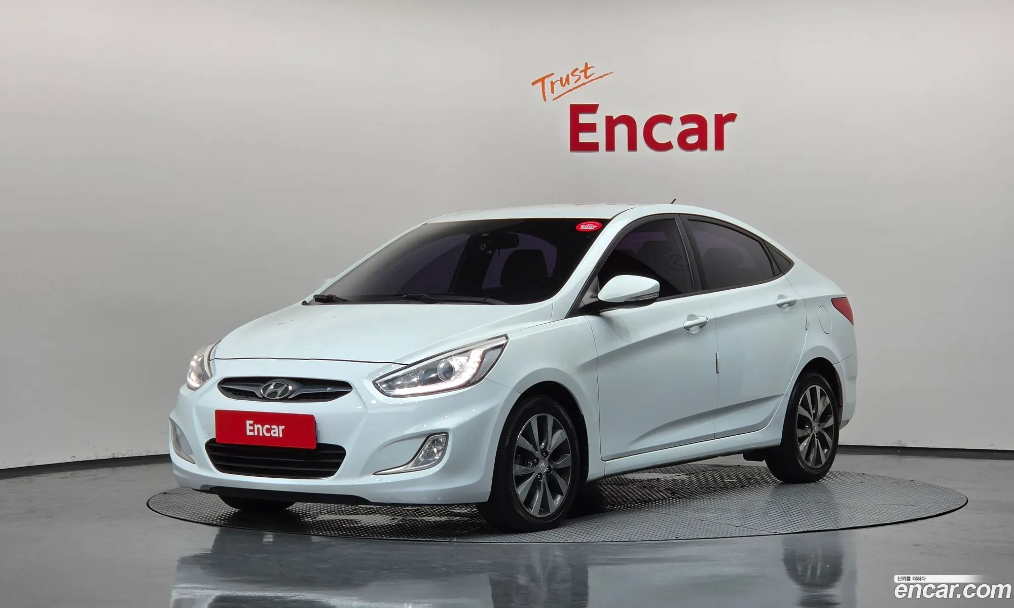 Hyundai Accent 2014 — 2