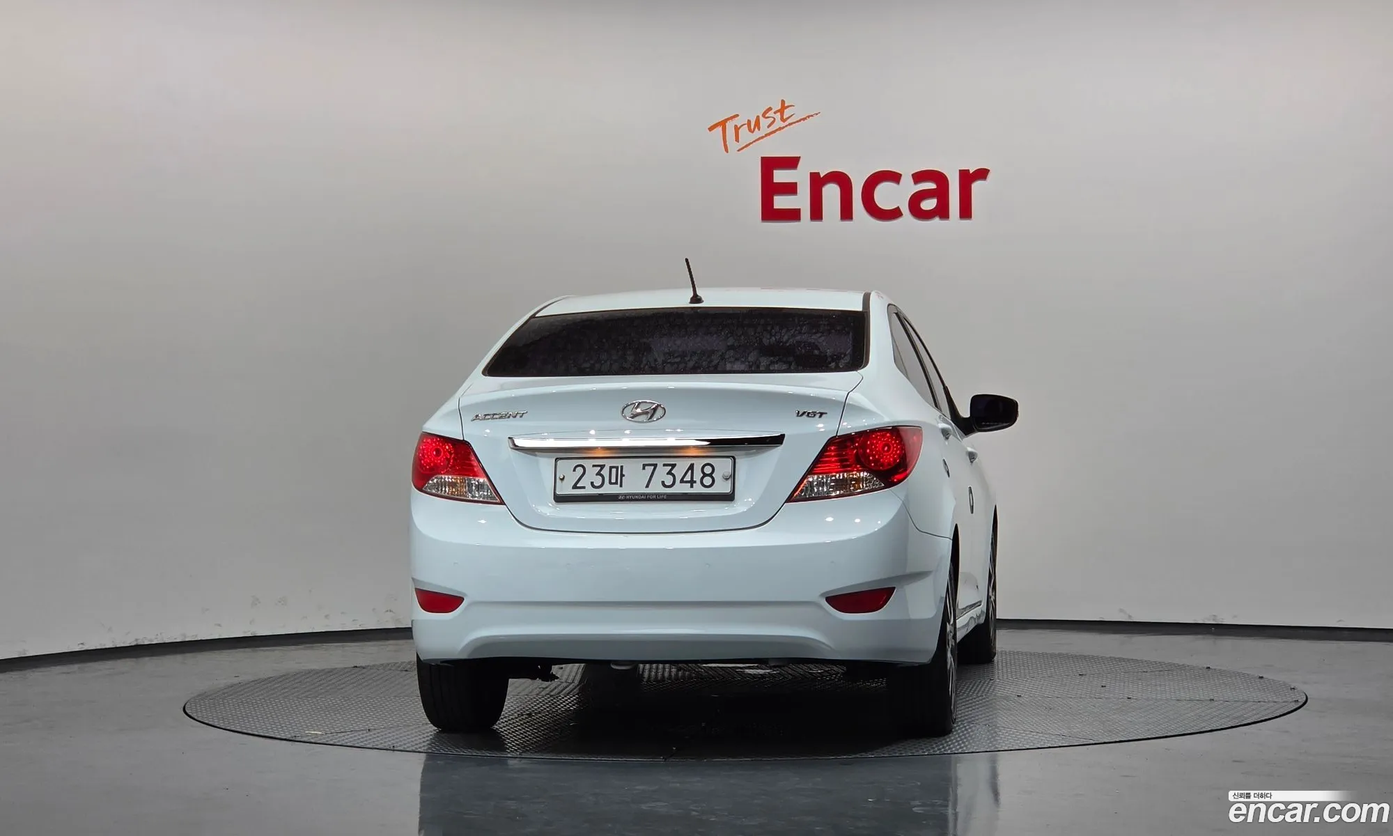 Hyundai Accent 2014 — 3