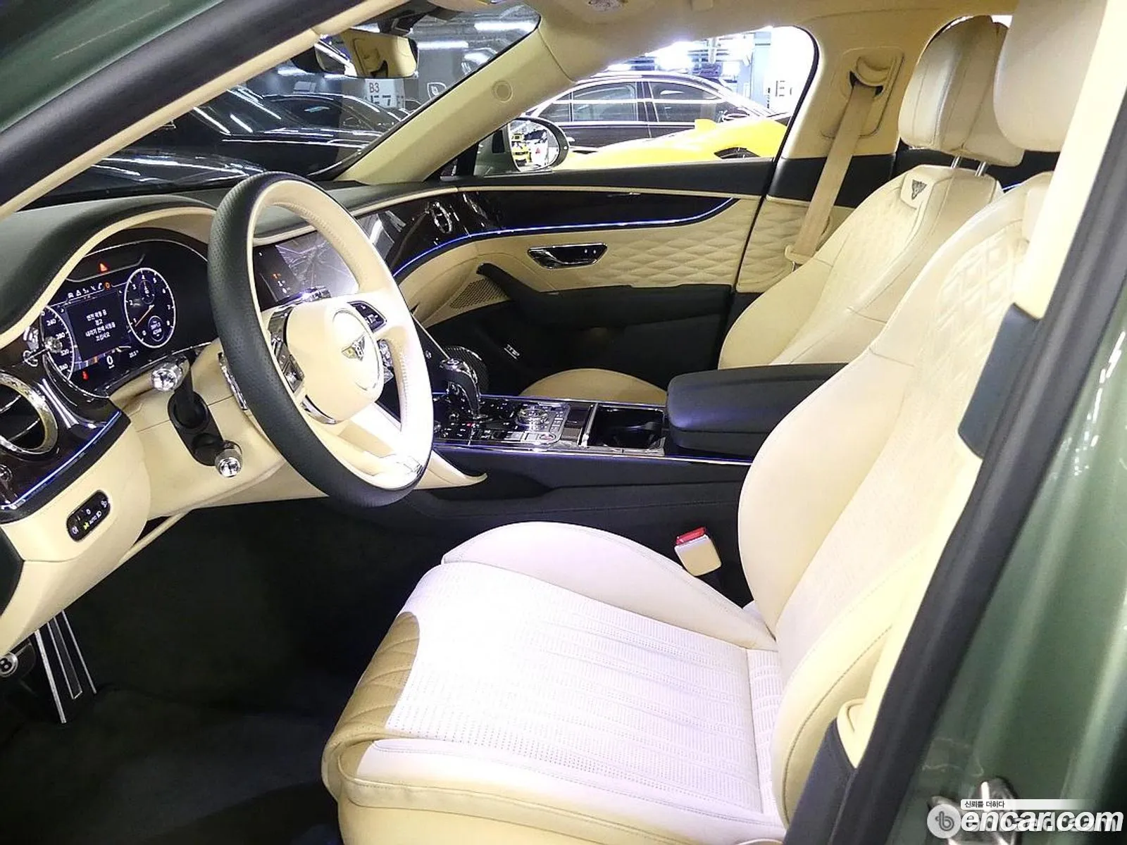 Bentley Flying Spur 2022 — 15