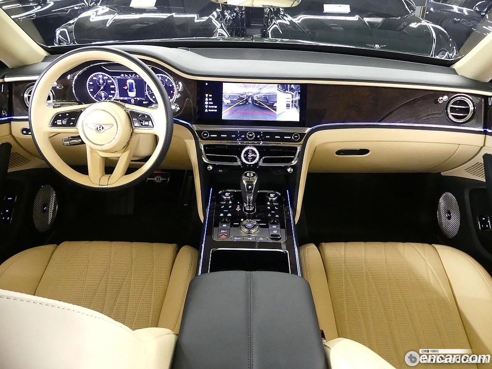 Bentley Flying Spur 2022 — 16