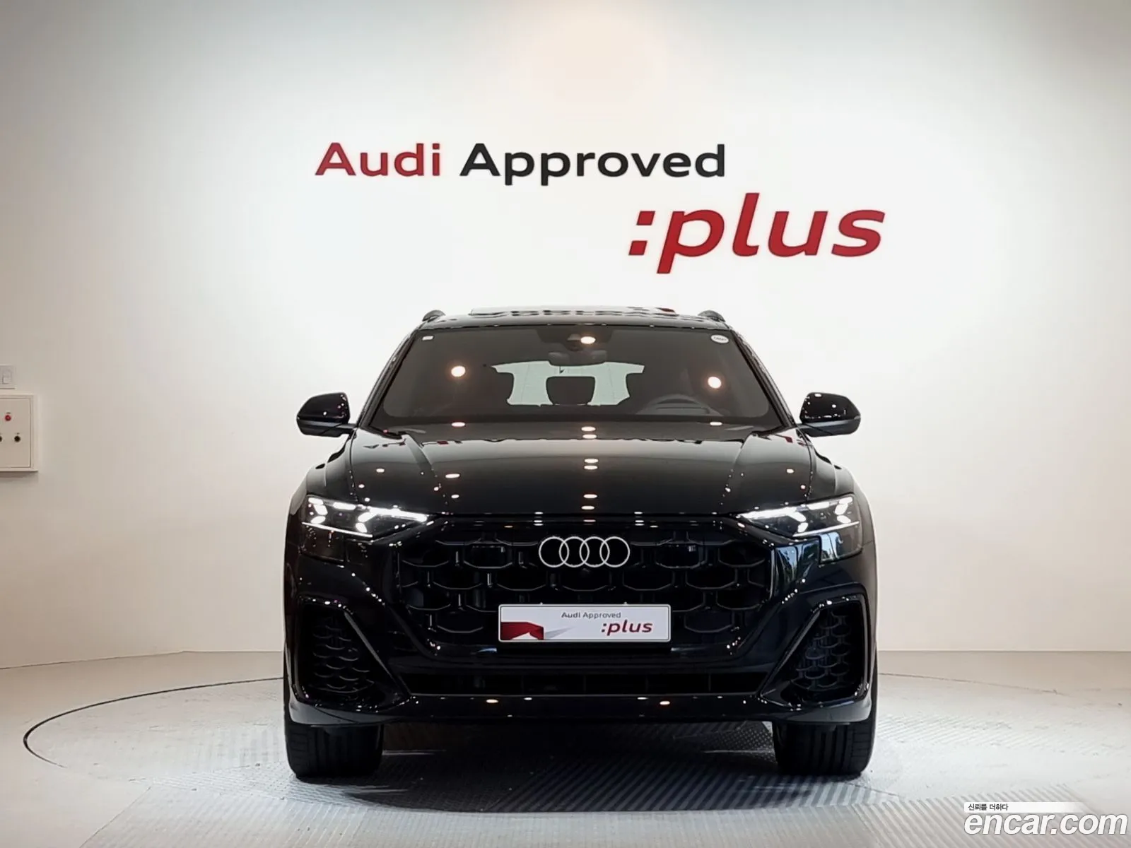 Audi Q8 2024 — 17