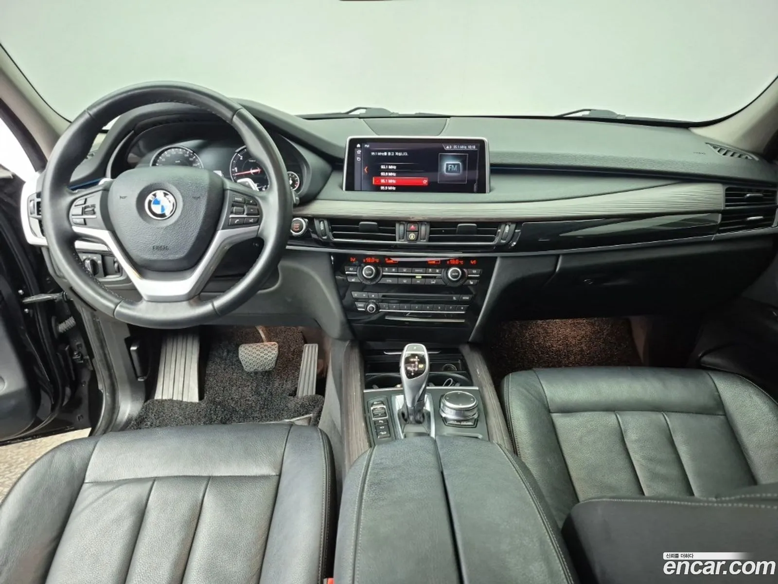 BMW X5 2017 — 11