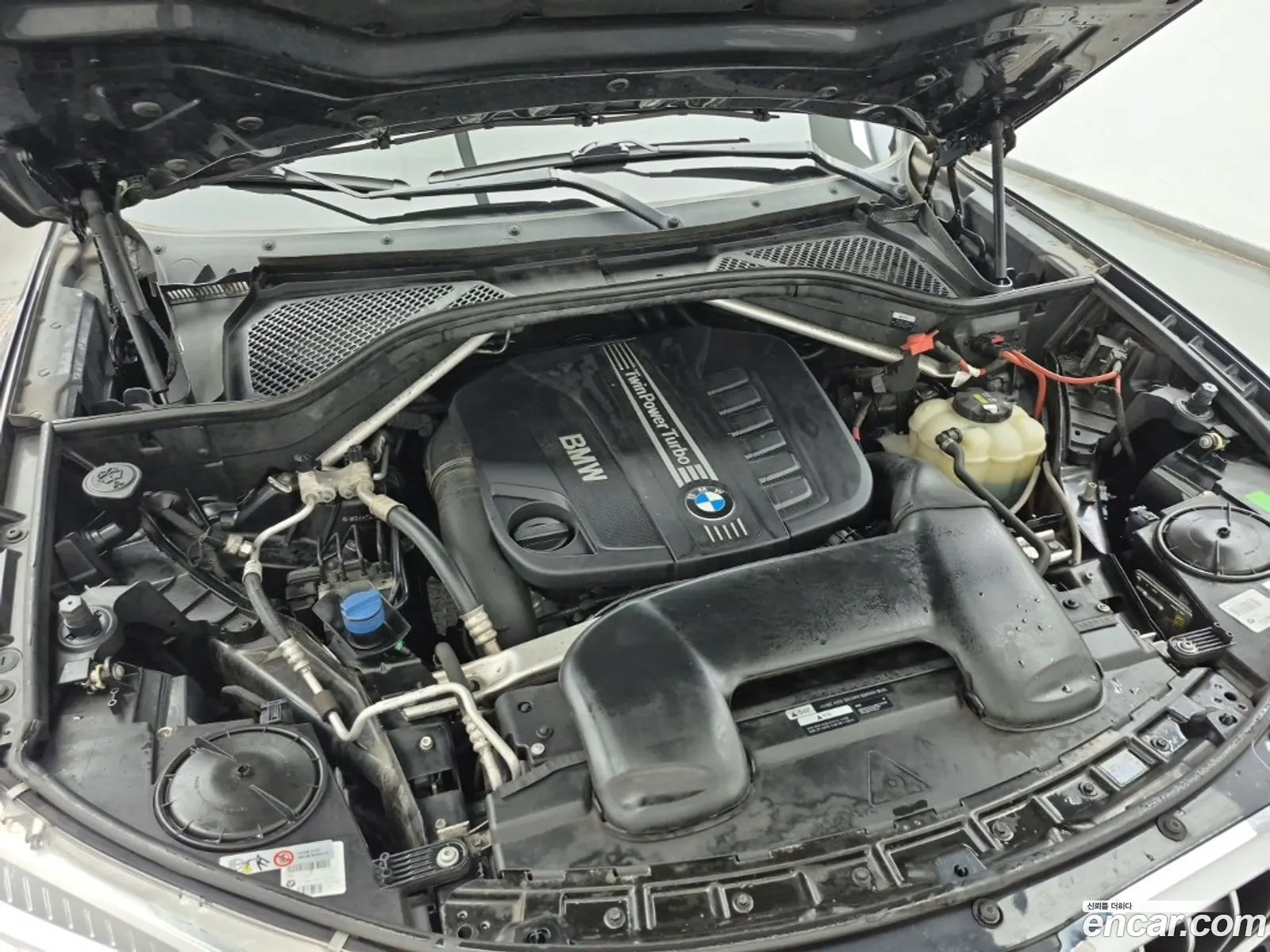 BMW X5 2017 — 2