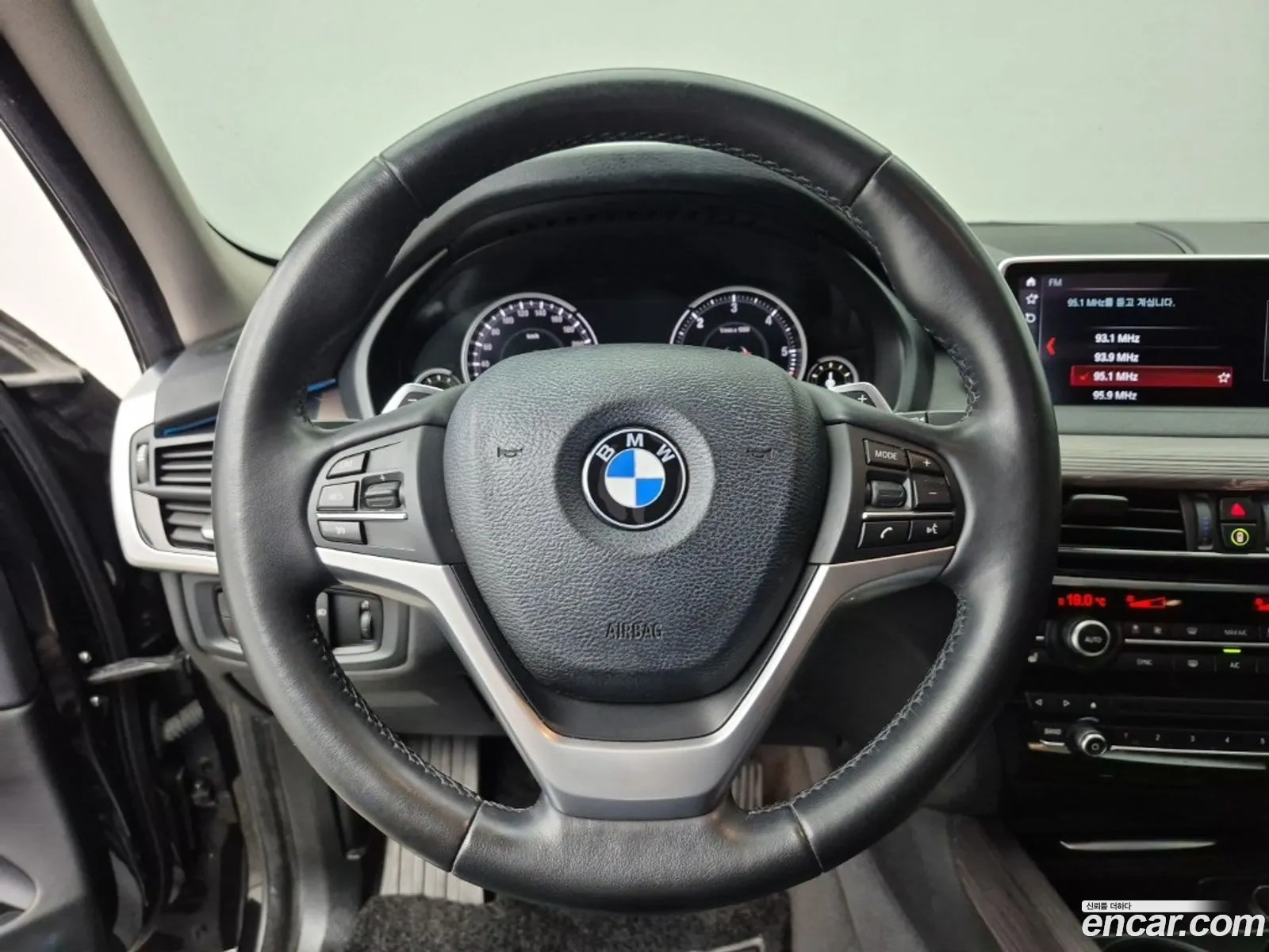 BMW X5 2017 — 5