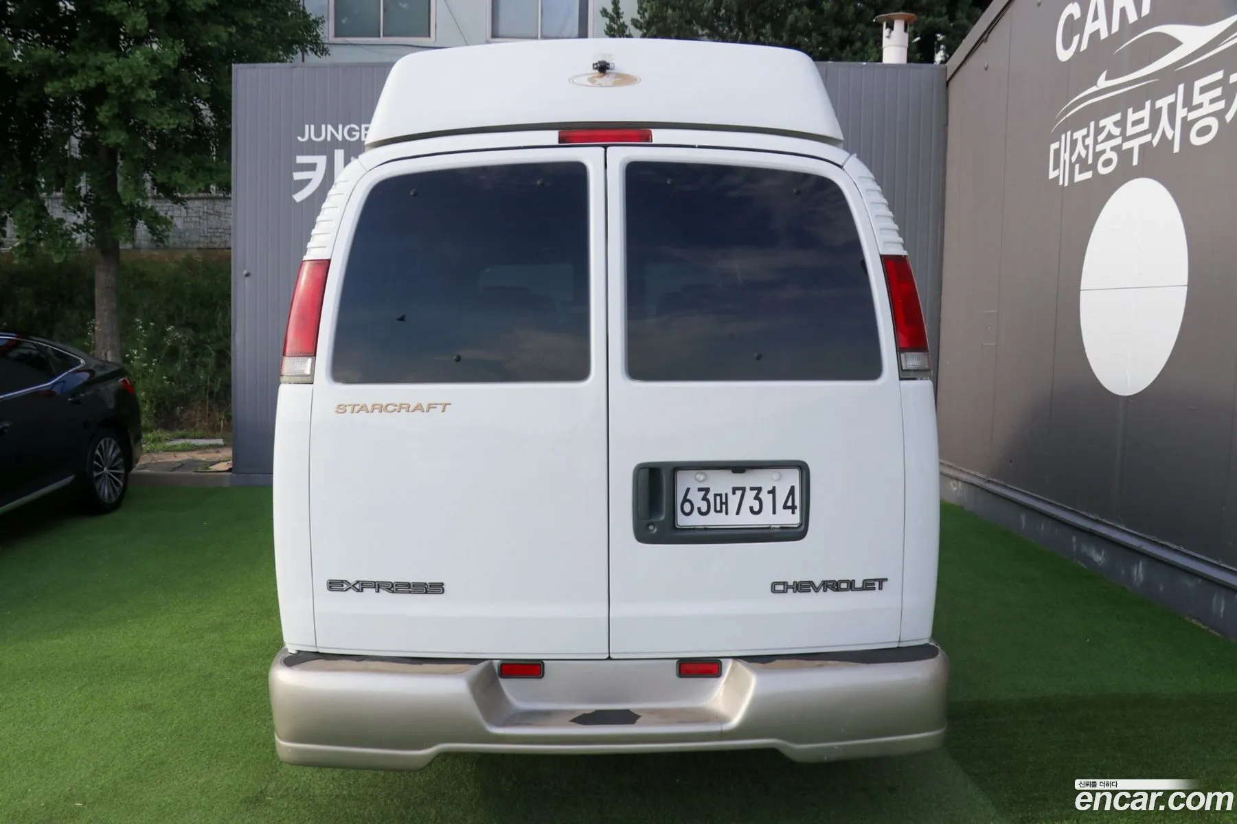 Chevrolet Express Van 2001 — 2