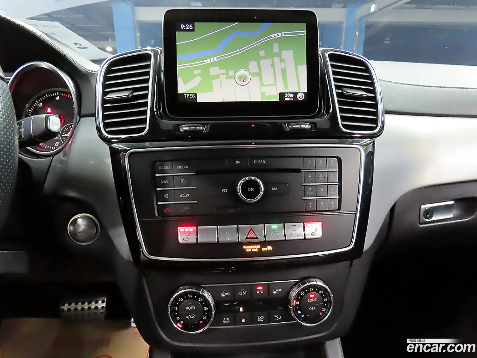 Mercedes-Benz GLE-Class W166 2018 — 8