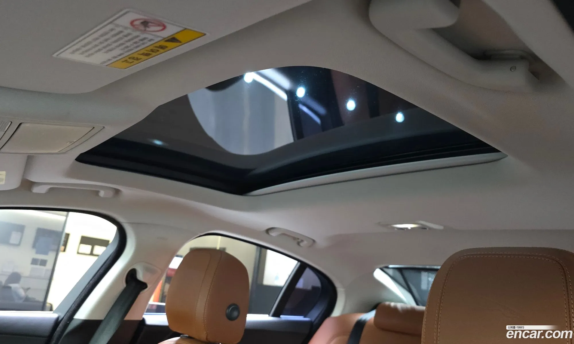 Jaguar XE 2019 SAJAB4BN3KCP51210 — 19