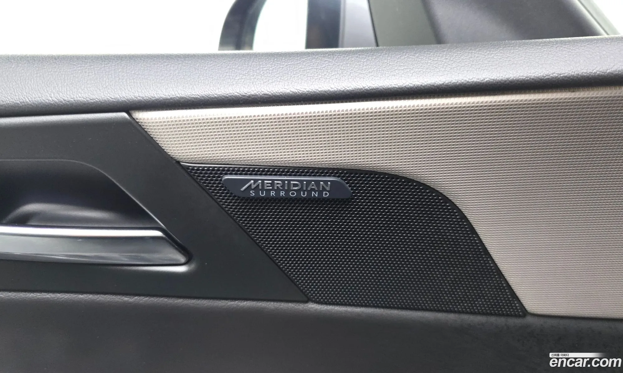 Jaguar XE 2019 SAJAB4BN3KCP51210 — 10