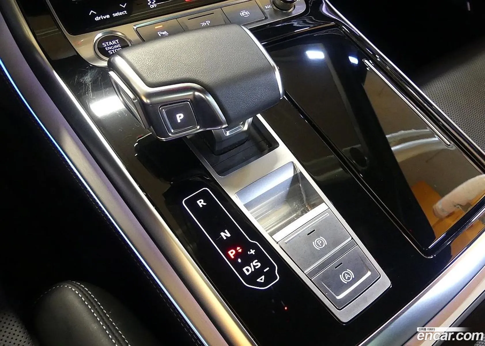Audi Q7 2023 — 9