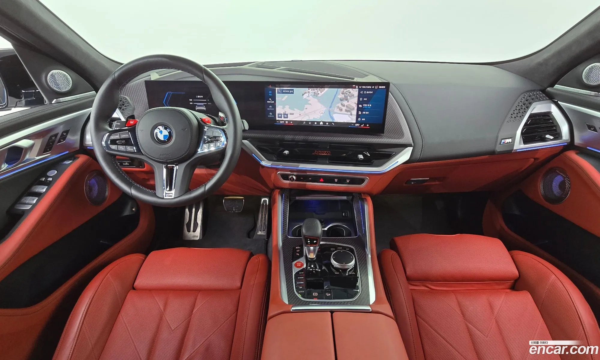 BMW XM 2025 — 18