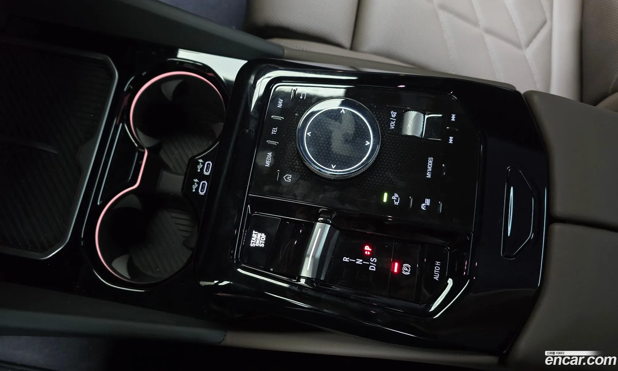 BMW 5 Series 2025 — 11