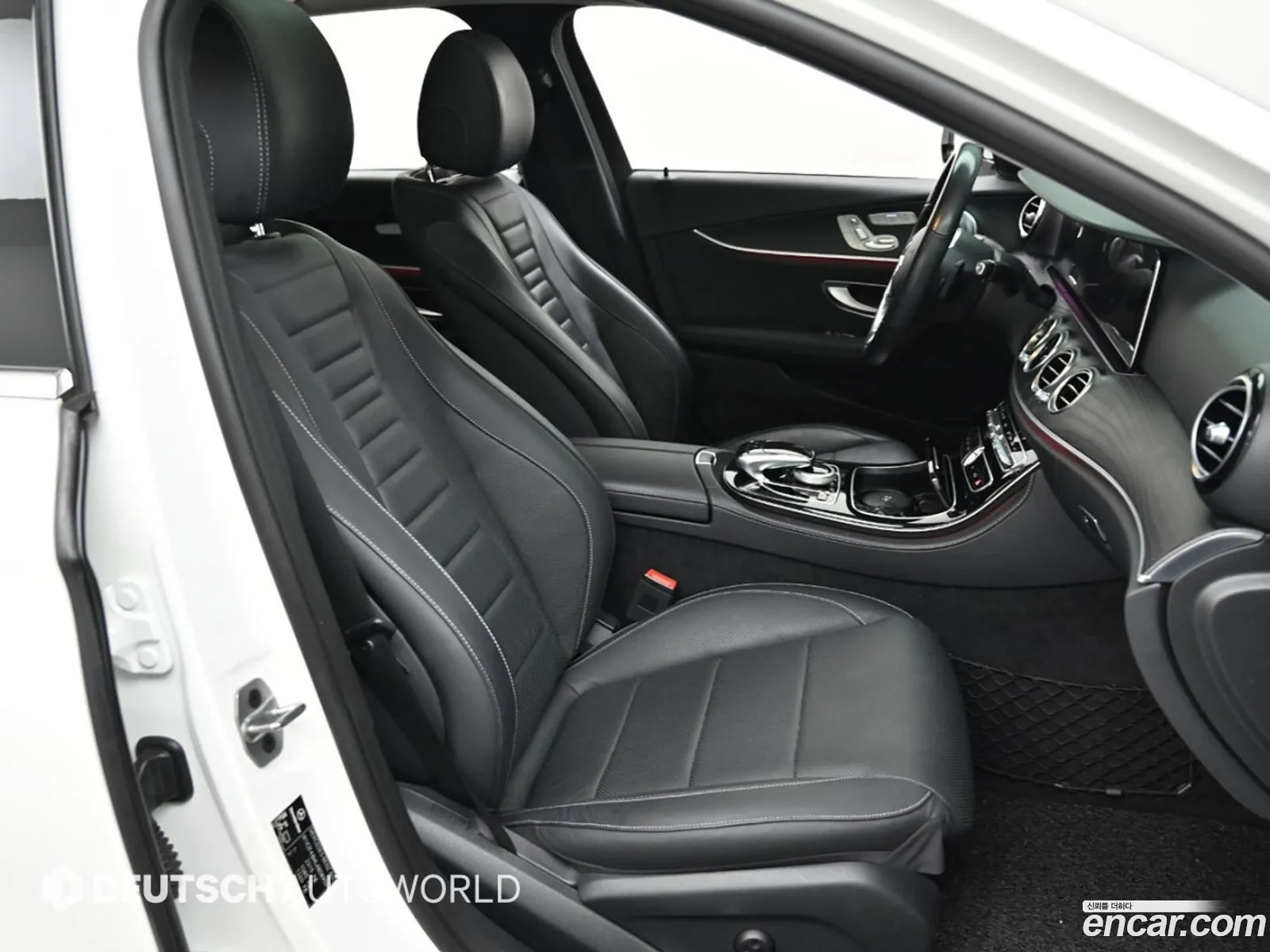 Mercedes-Benz E-Class W213 2020 — 11