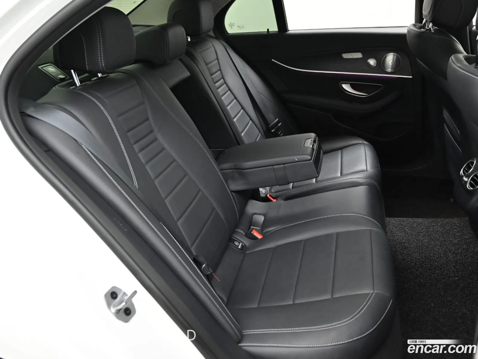 Mercedes-Benz E-Class W213 2020 — 14