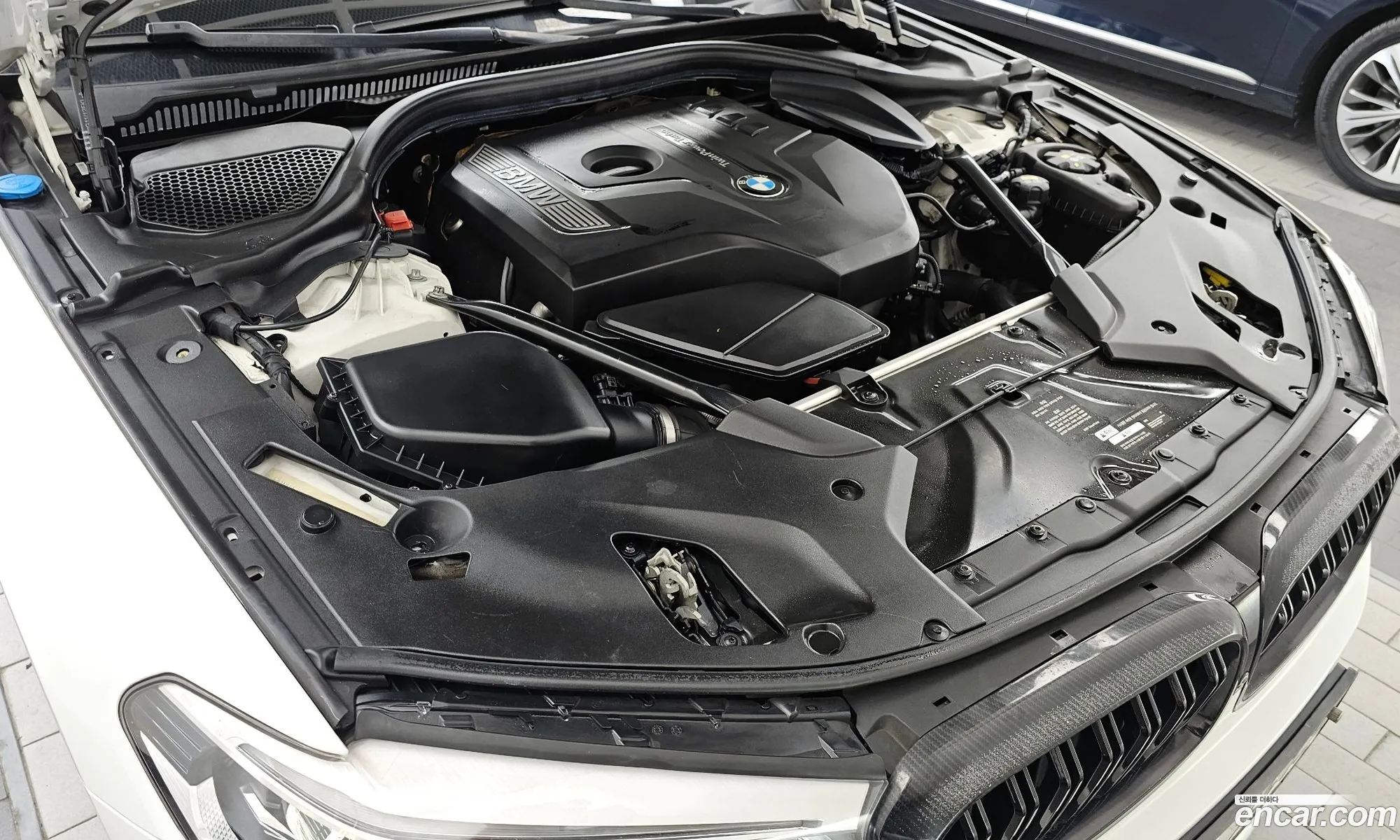 BMW 5 Series 2017 WBAJD9100HG477152 — 14