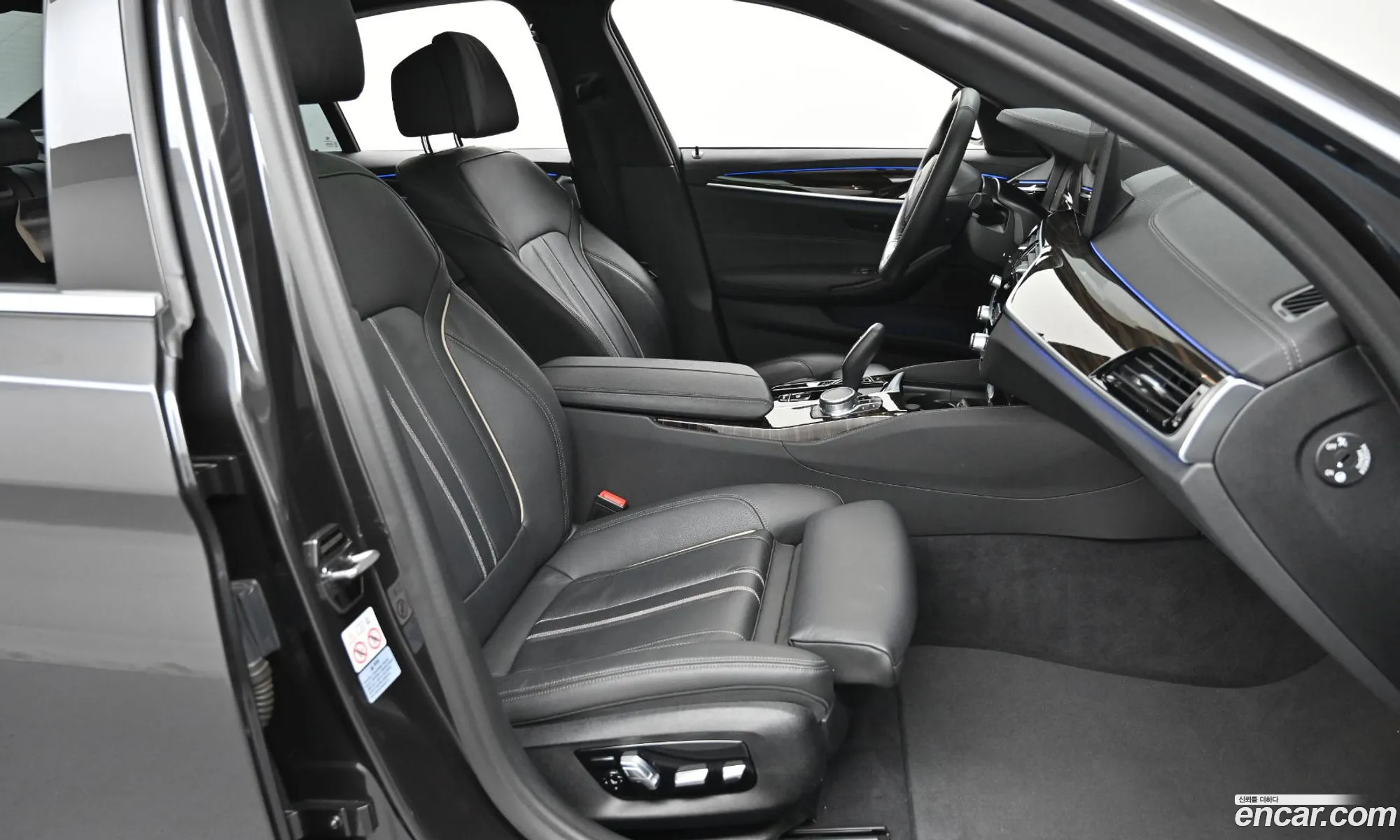BMW 5 Series 2021 — 6