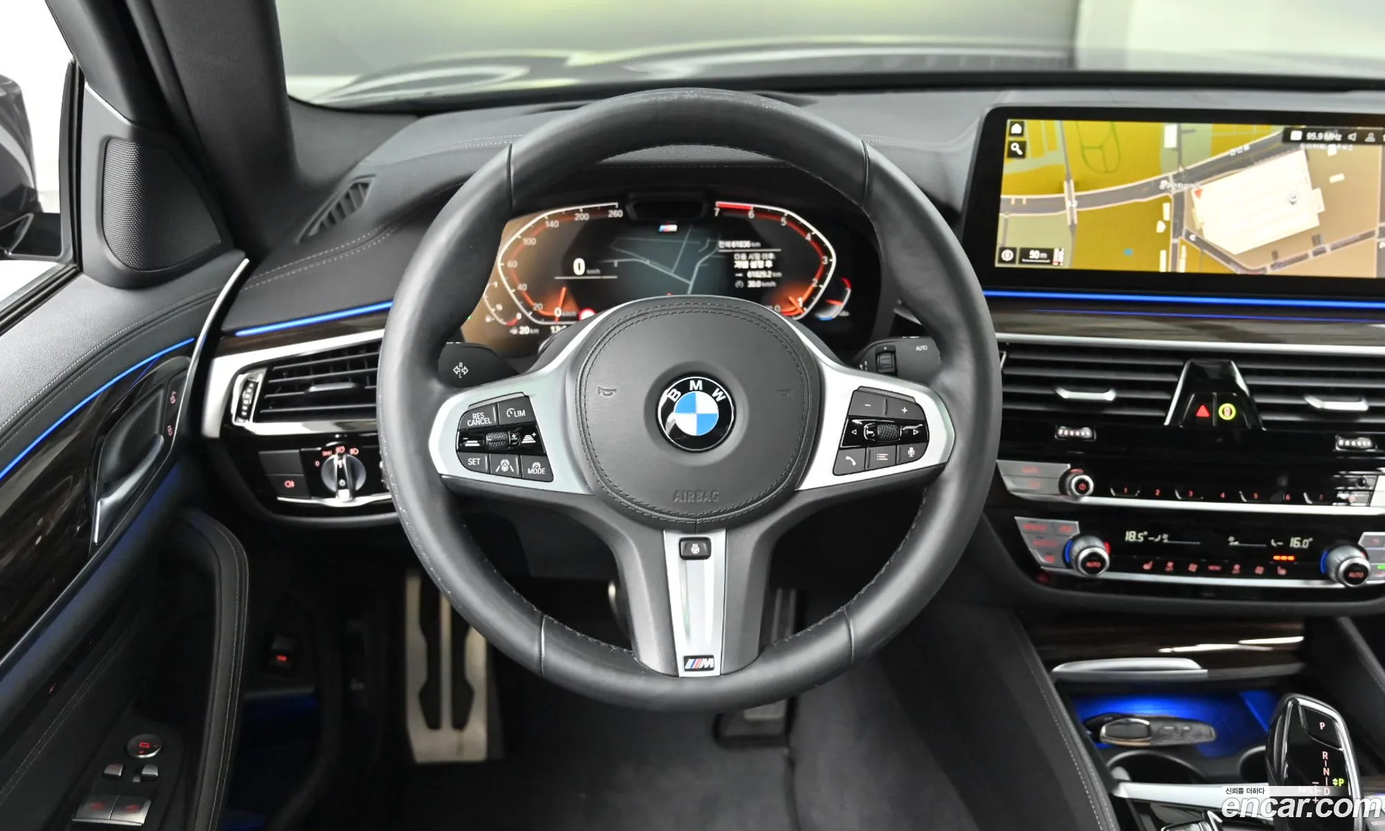 BMW 5 Series 2021 — 9