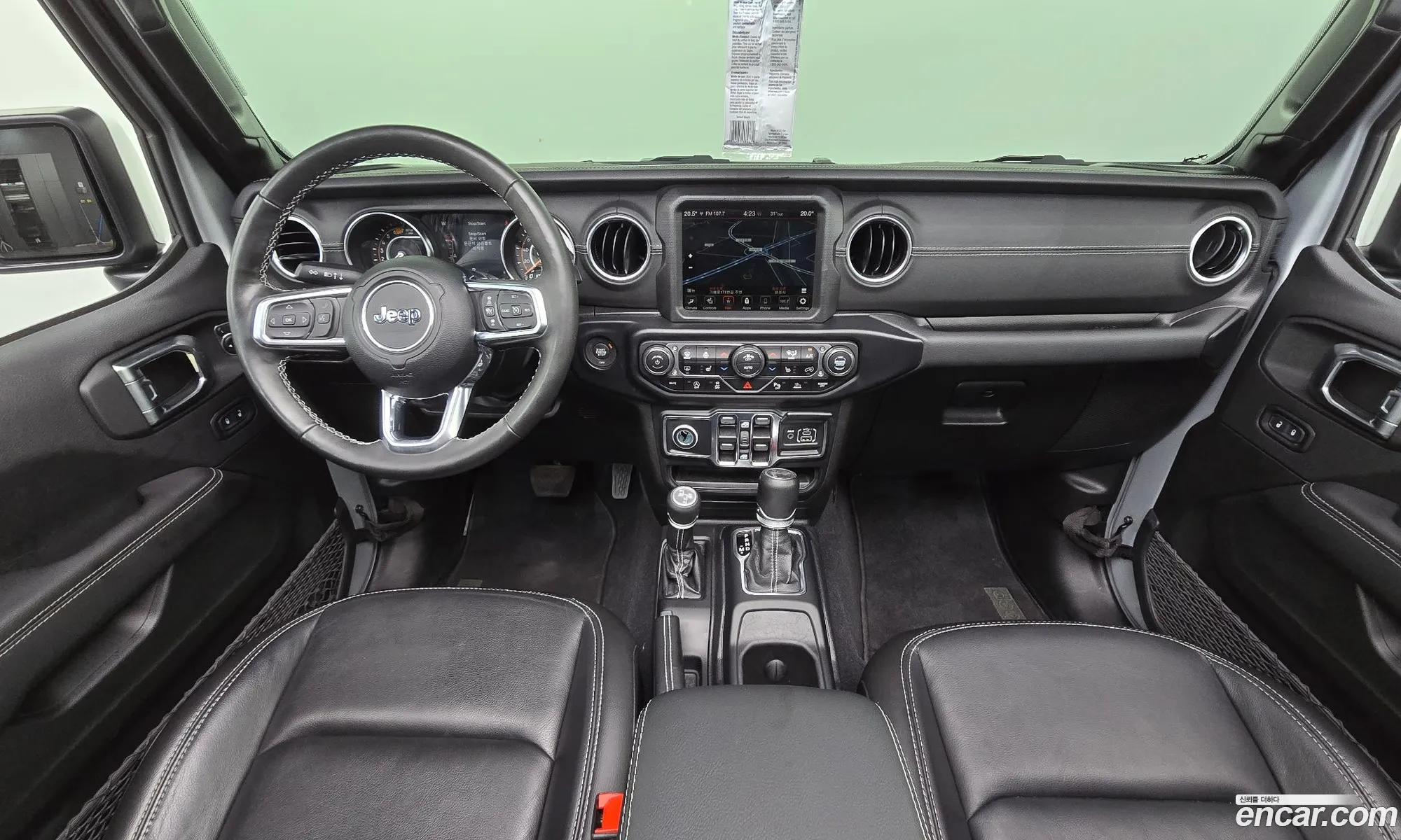 Jeep Wrangler 2022 — 9