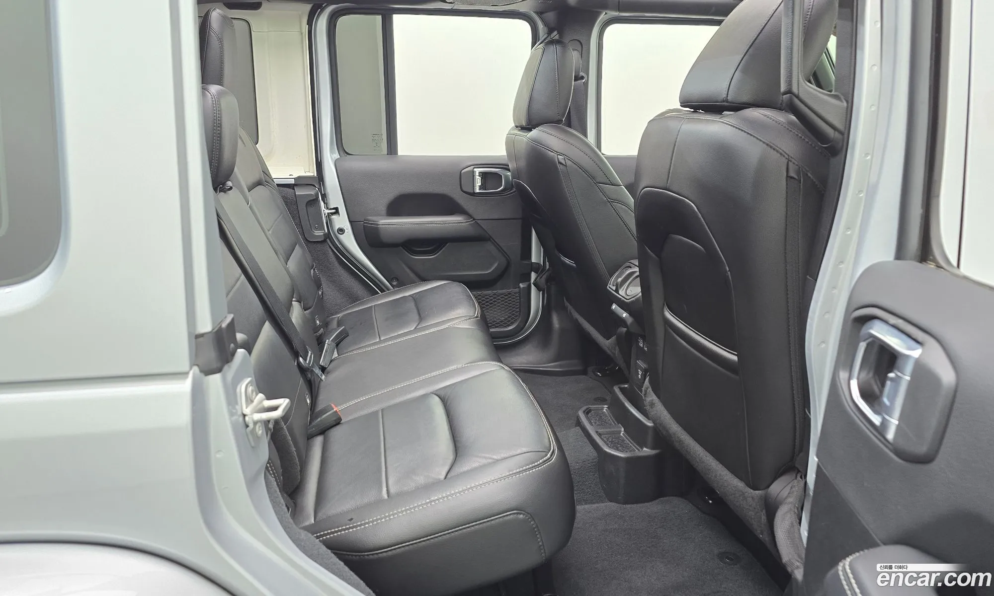 Jeep Wrangler 2022 — 6