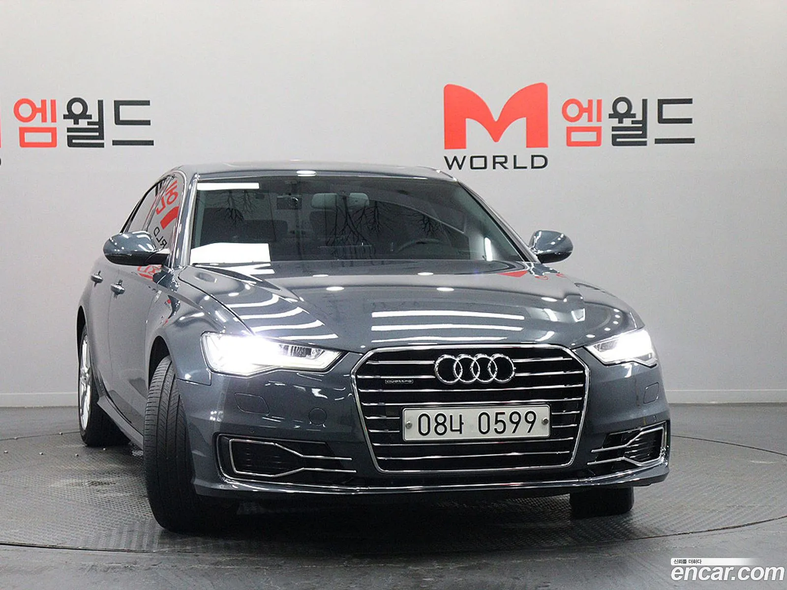 Audi A6 2015 — 18