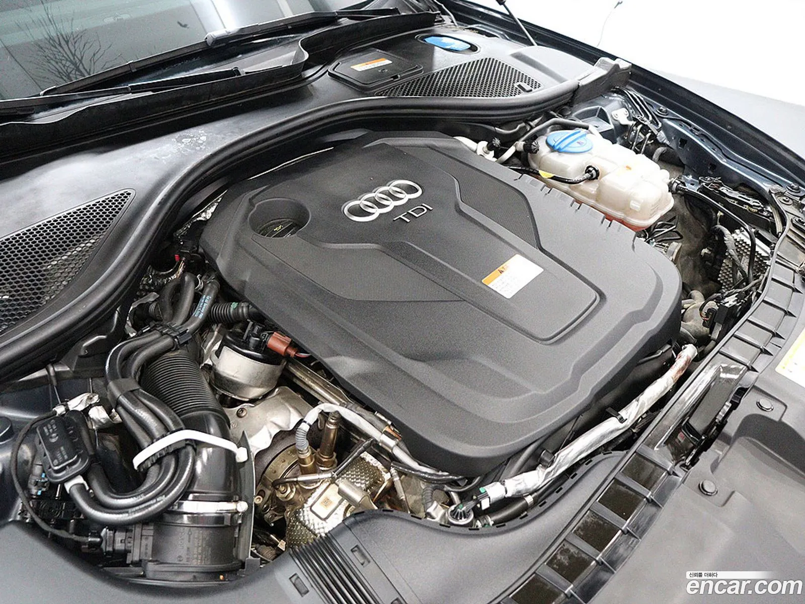 Audi A6 2015 — 19