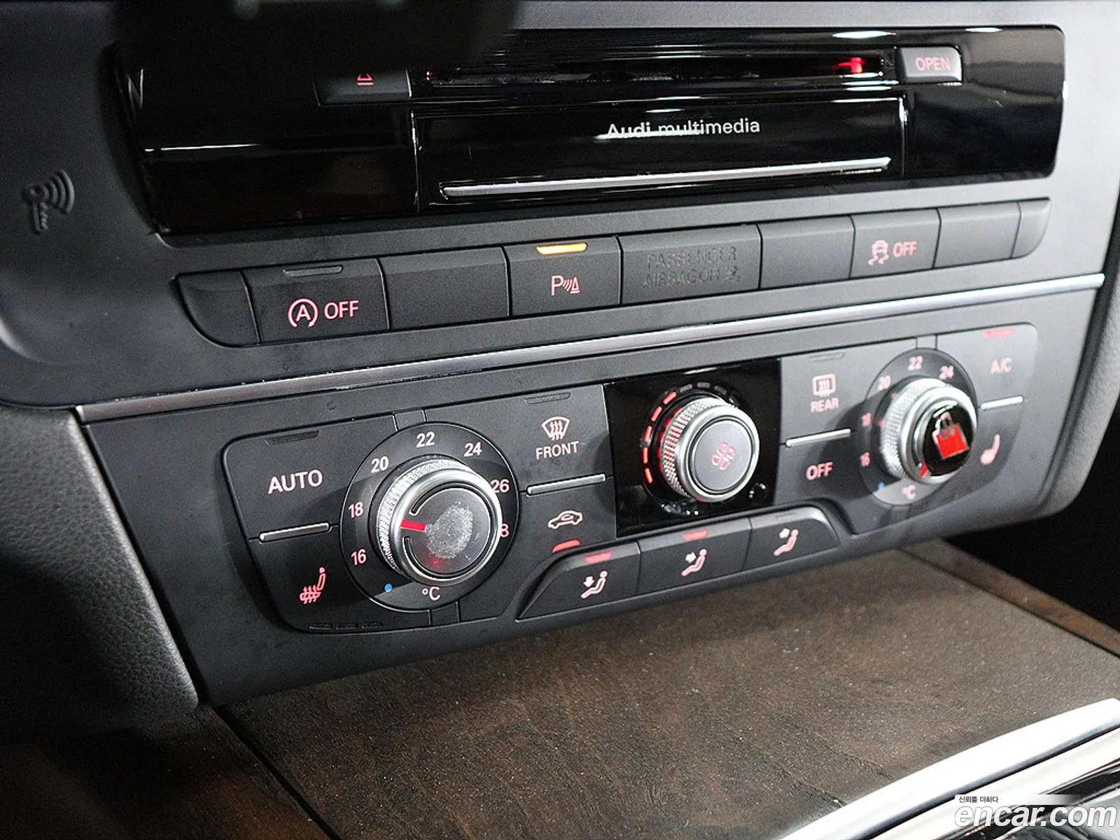 Audi A6 2015 — 2