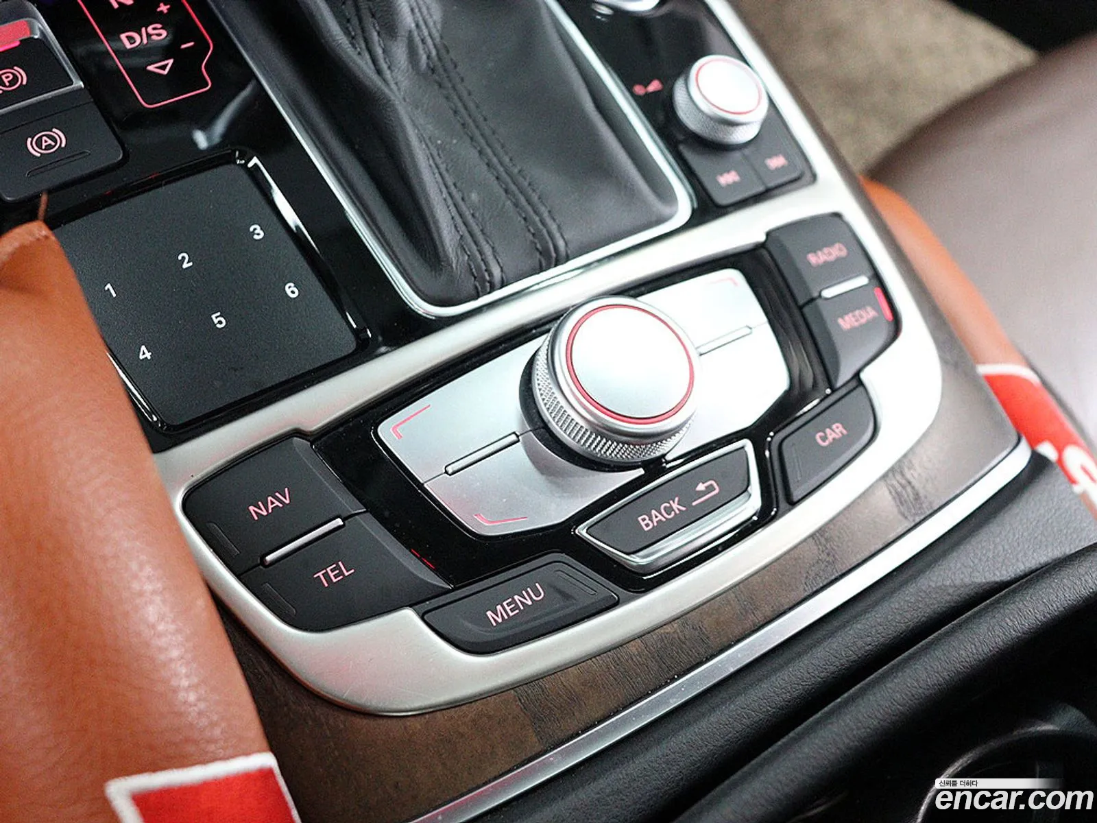 Audi A6 2015 — 11