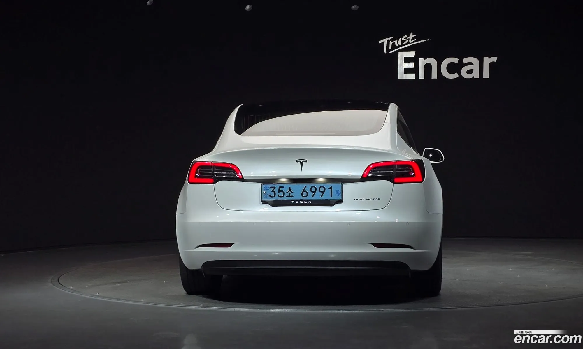 Tesla Model 3 2019 5YJ3E1EB5LF585758 — 10