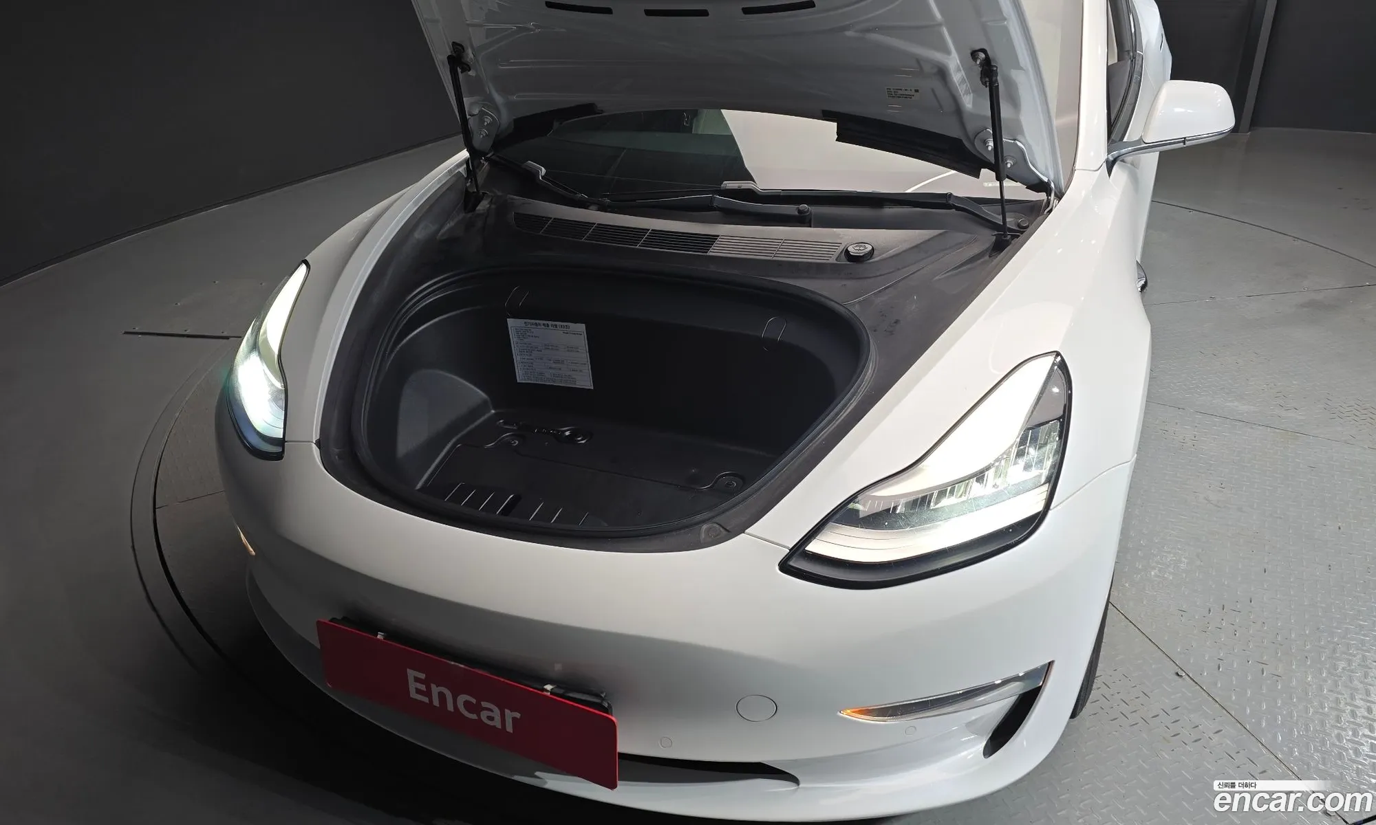 Tesla Model 3 2019 5YJ3E1EB5LF585758 — 8