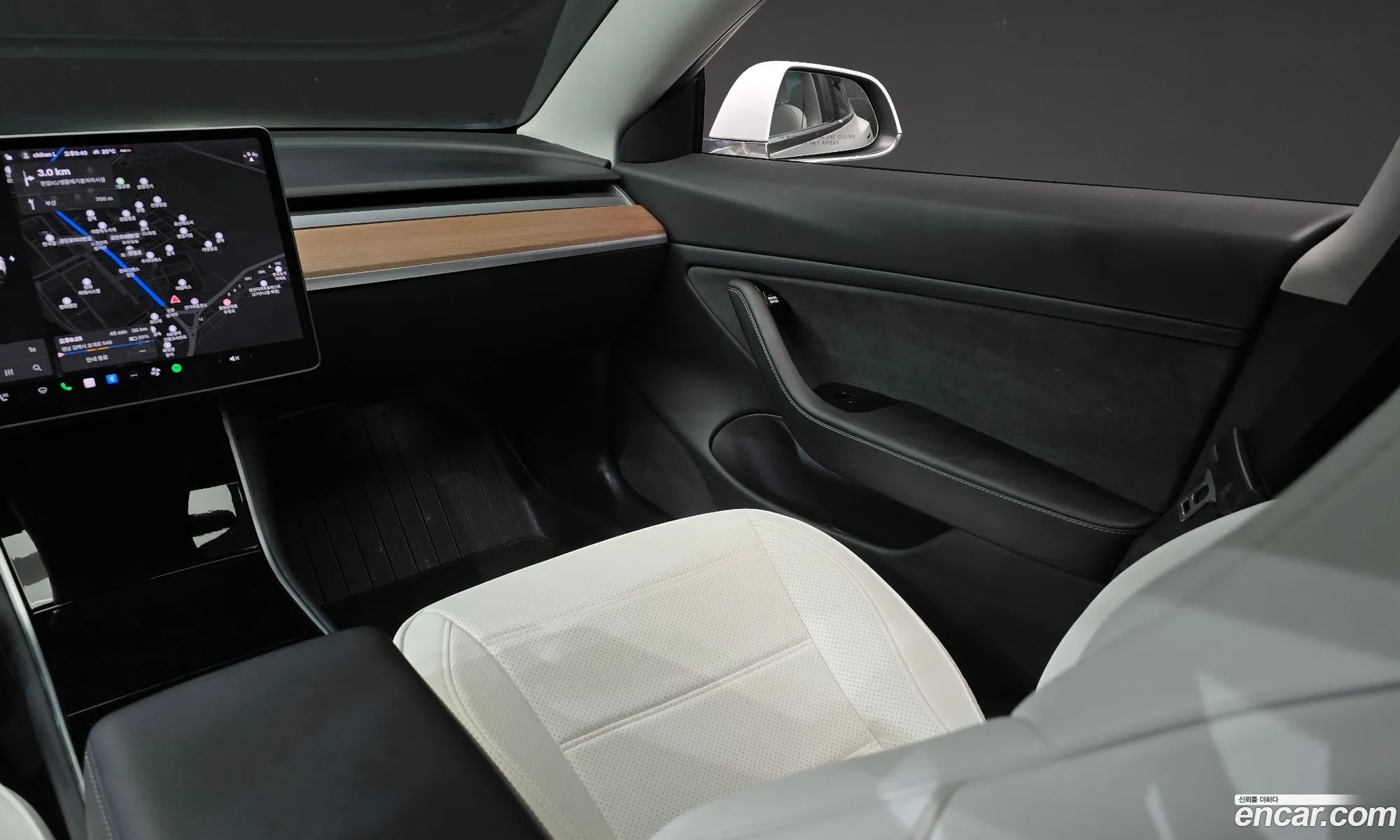 Tesla Model 3 2019 5YJ3E1EB5LF585758 — 6