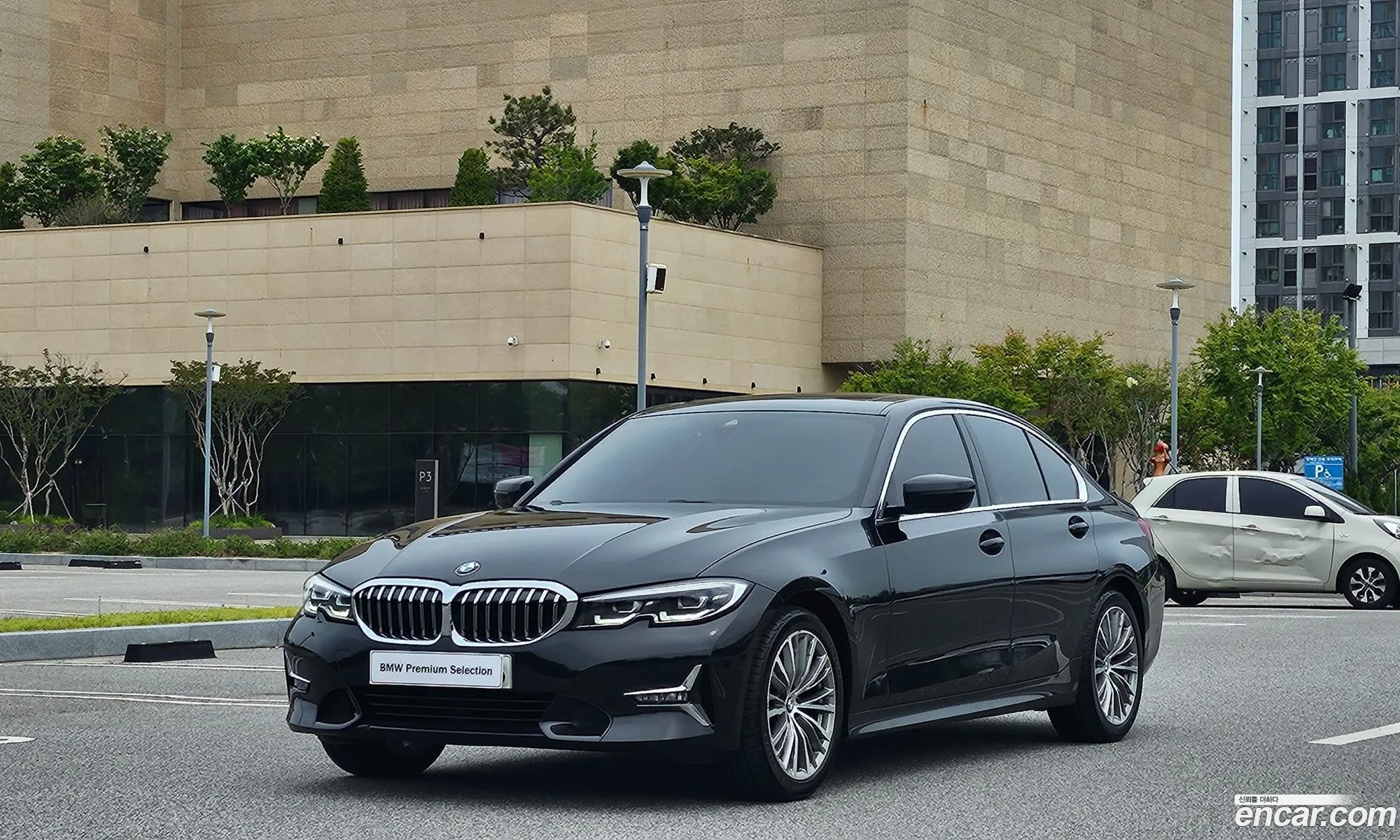 BMW 3 Series 2021 — 20