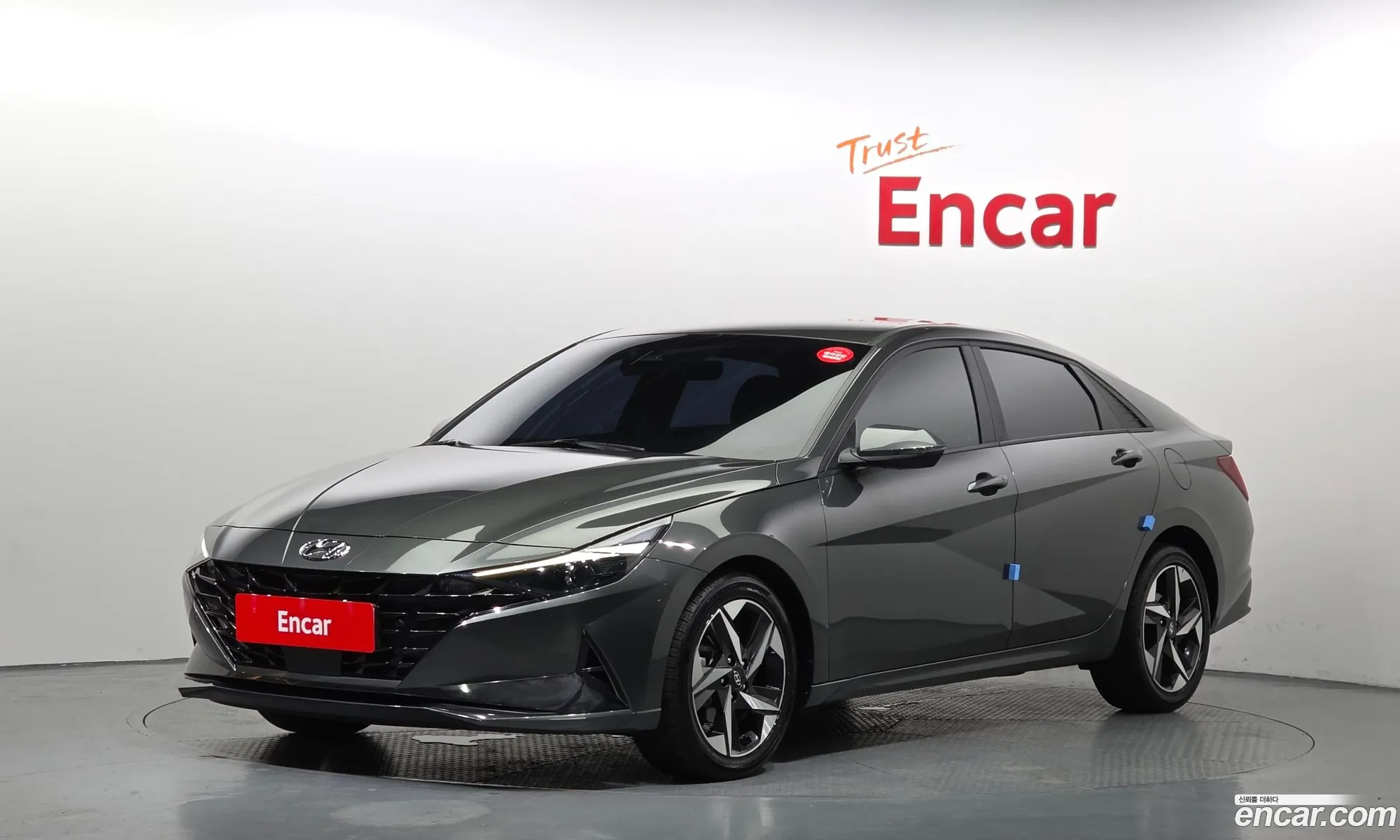Hyundai Elantra 2021 — 4