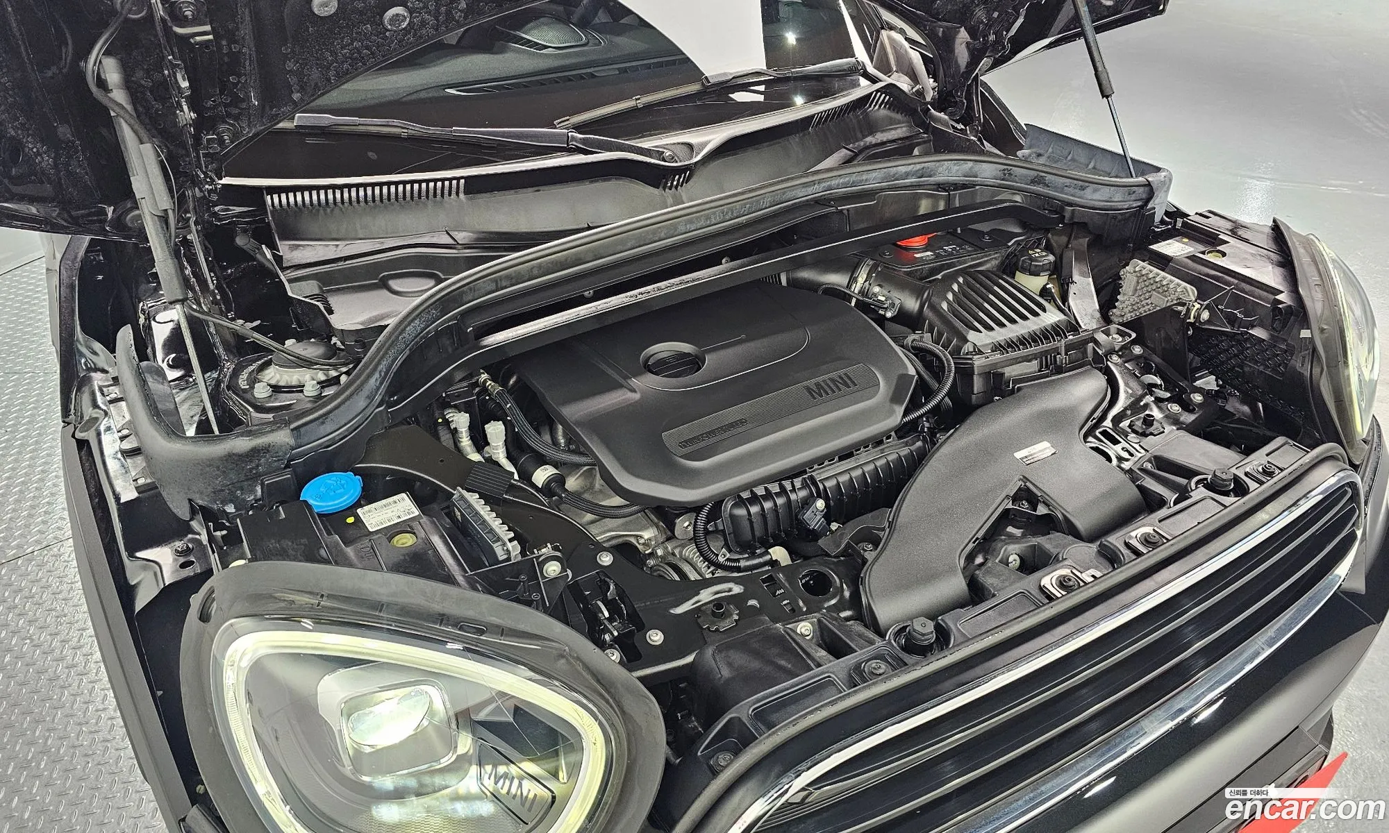 Mini Cooper Countryman 2023 — 16