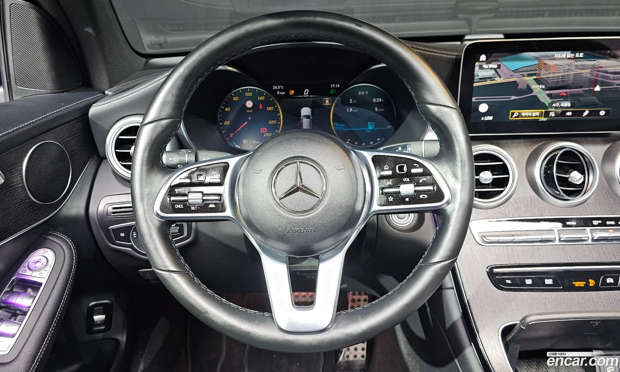 Mercedes-Benz GLC-Class X253 2023 — 22
