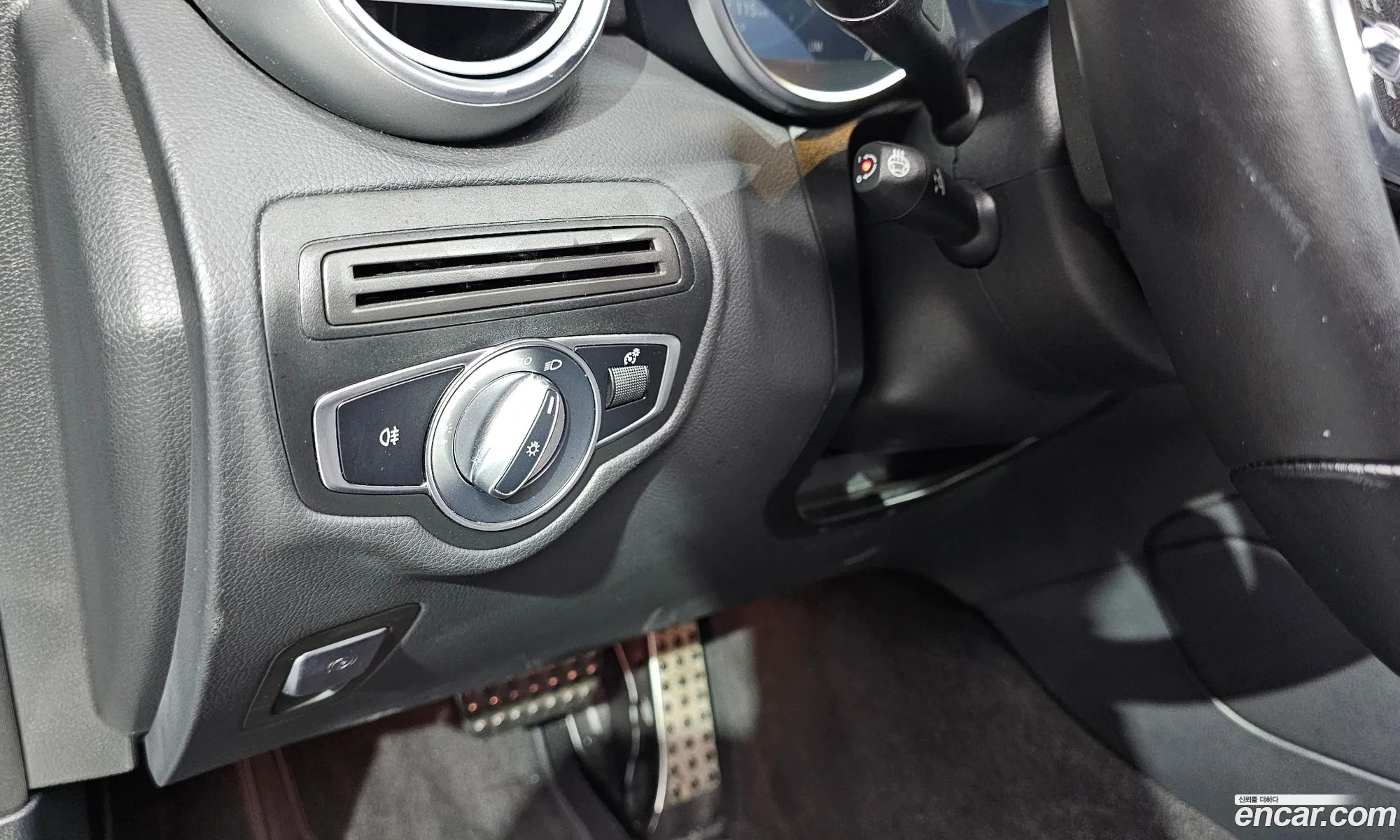Mercedes-Benz GLC-Class X253 2023 — 26